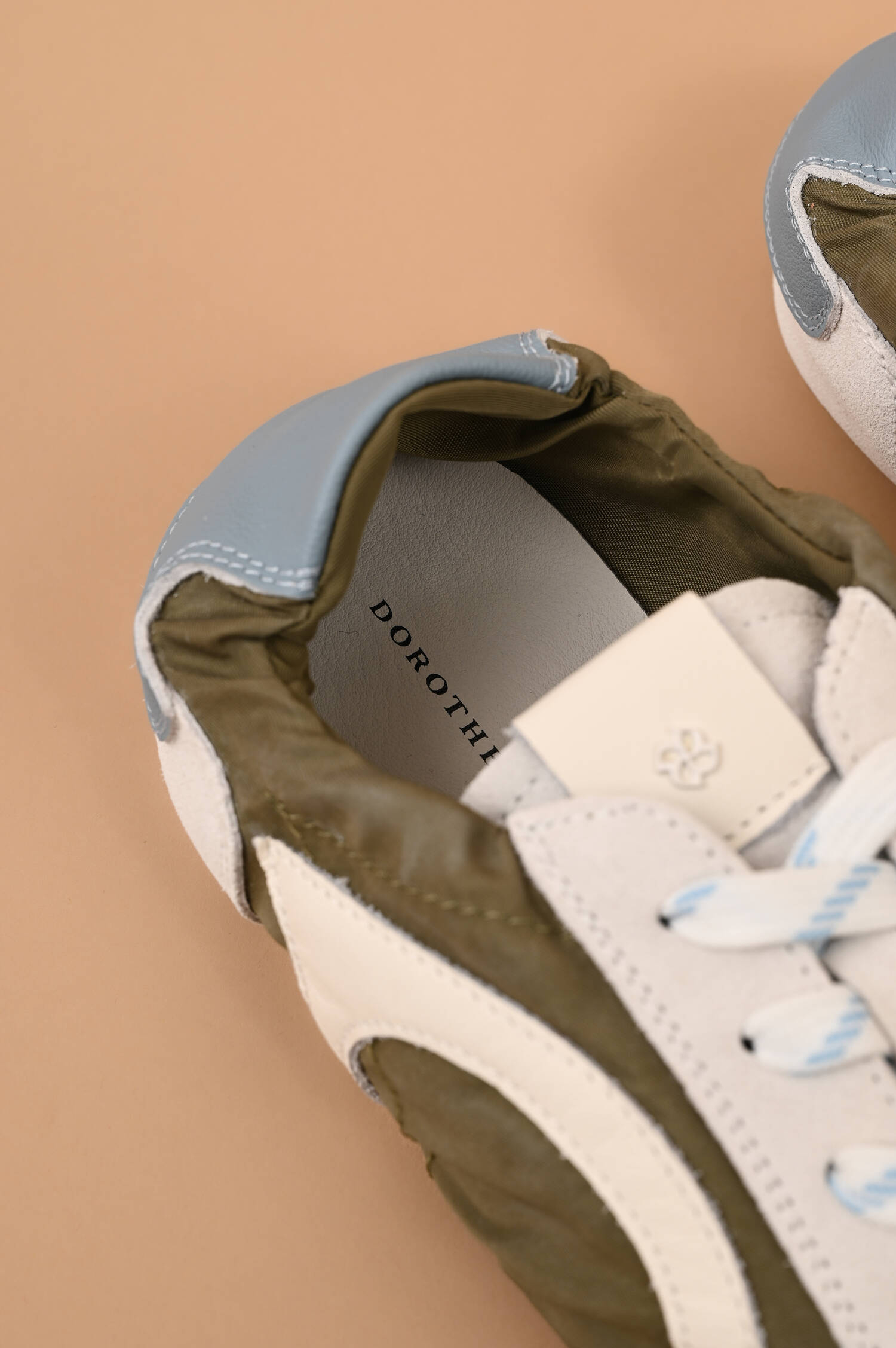 Sneaker SPORTY SOFTNESS in Khaki/Blau/Weiß