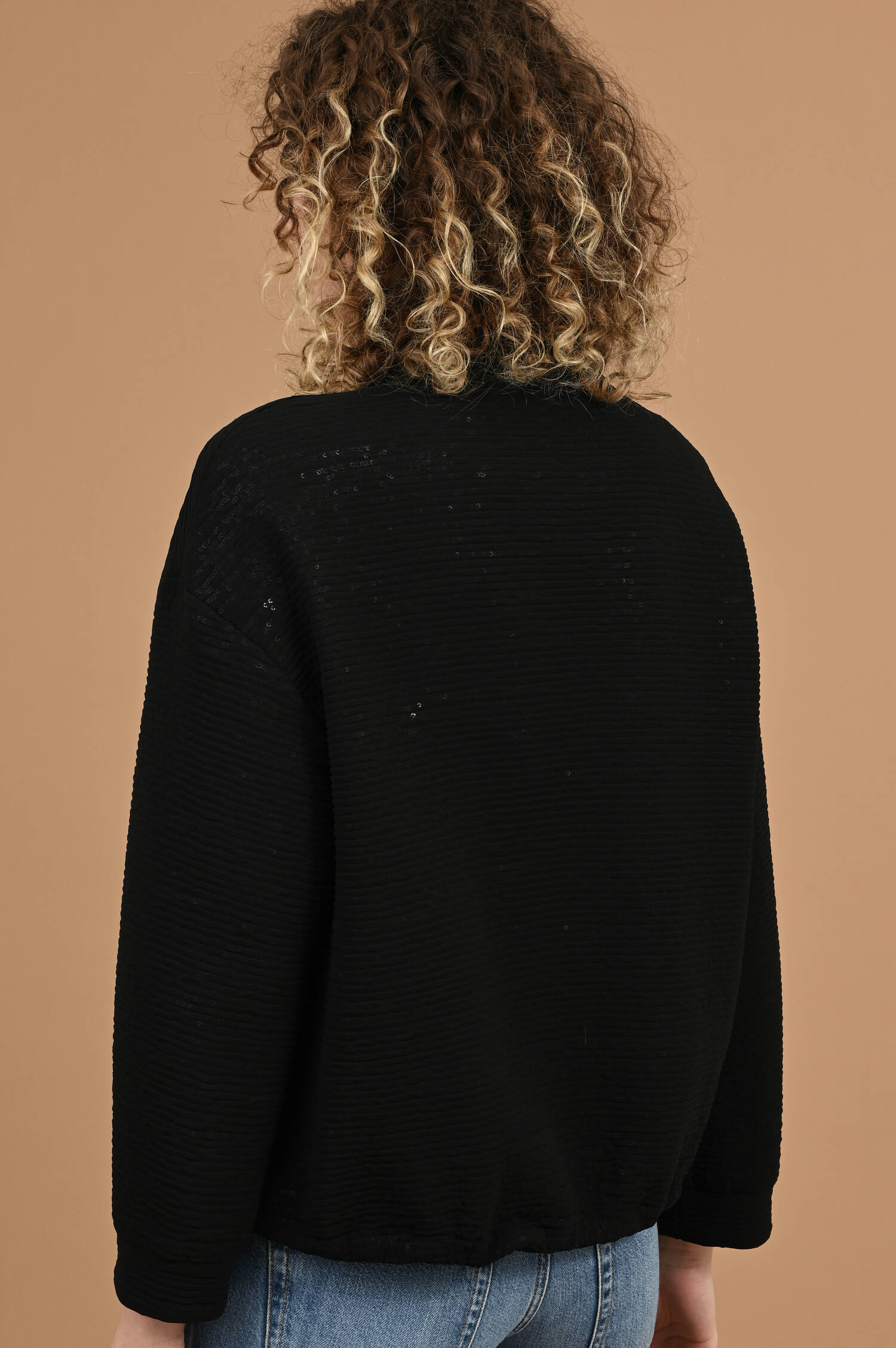 Steppjacke mit Pailletten Details in Schwarz