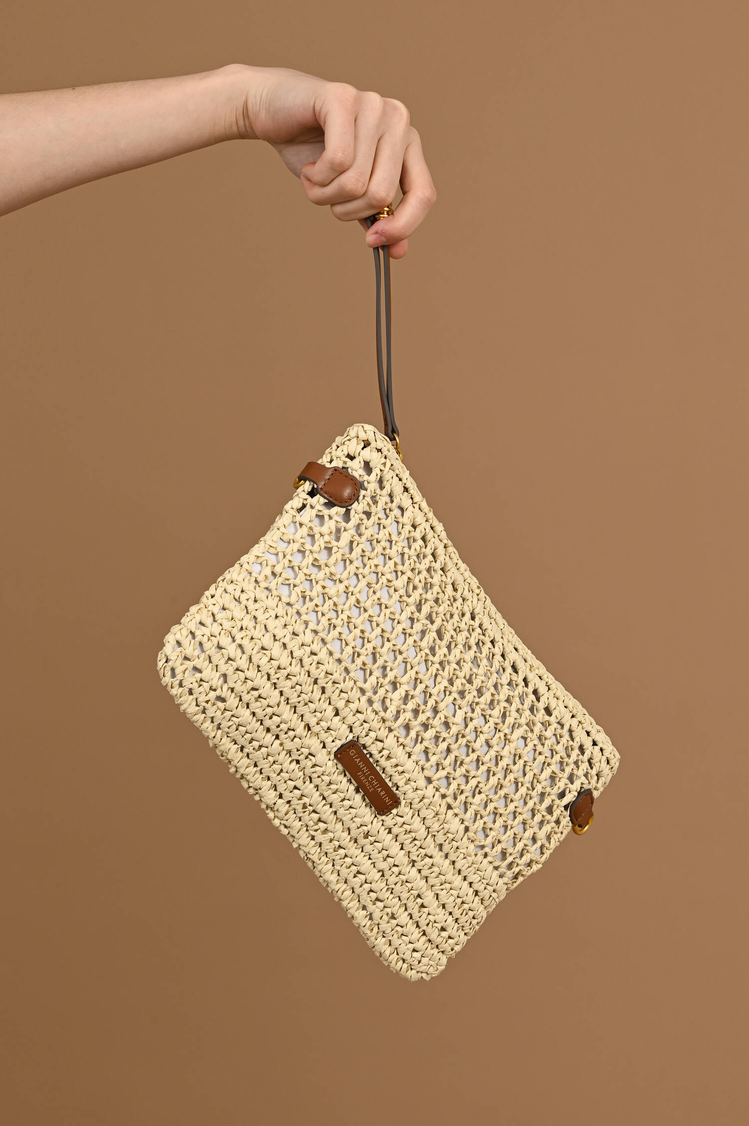 Clutch Tasche NEFELI in Beige Clutch Tasche NEFELI in Beige