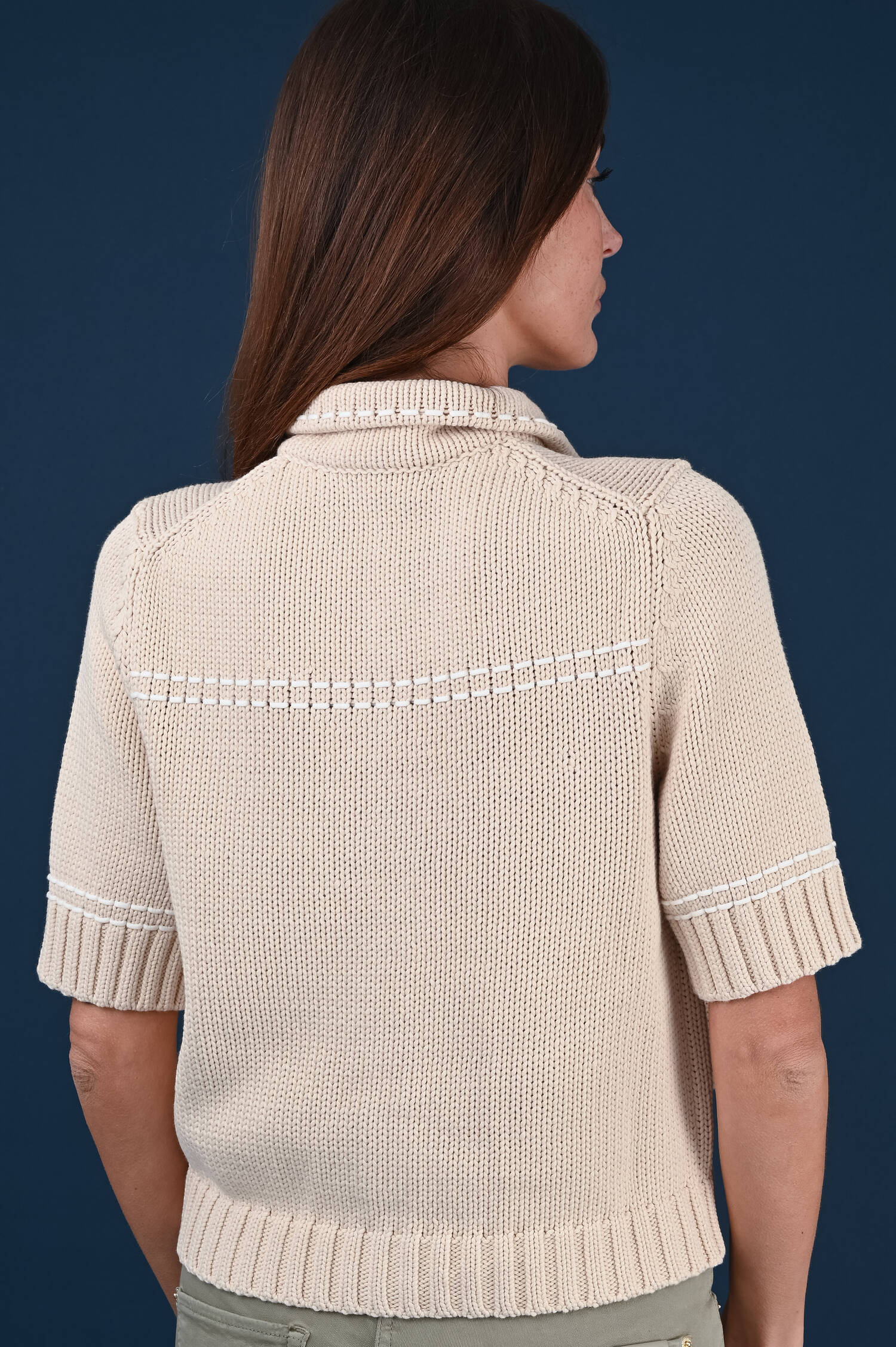 Grobstrickweste mit Polokragen in Ivory Beige