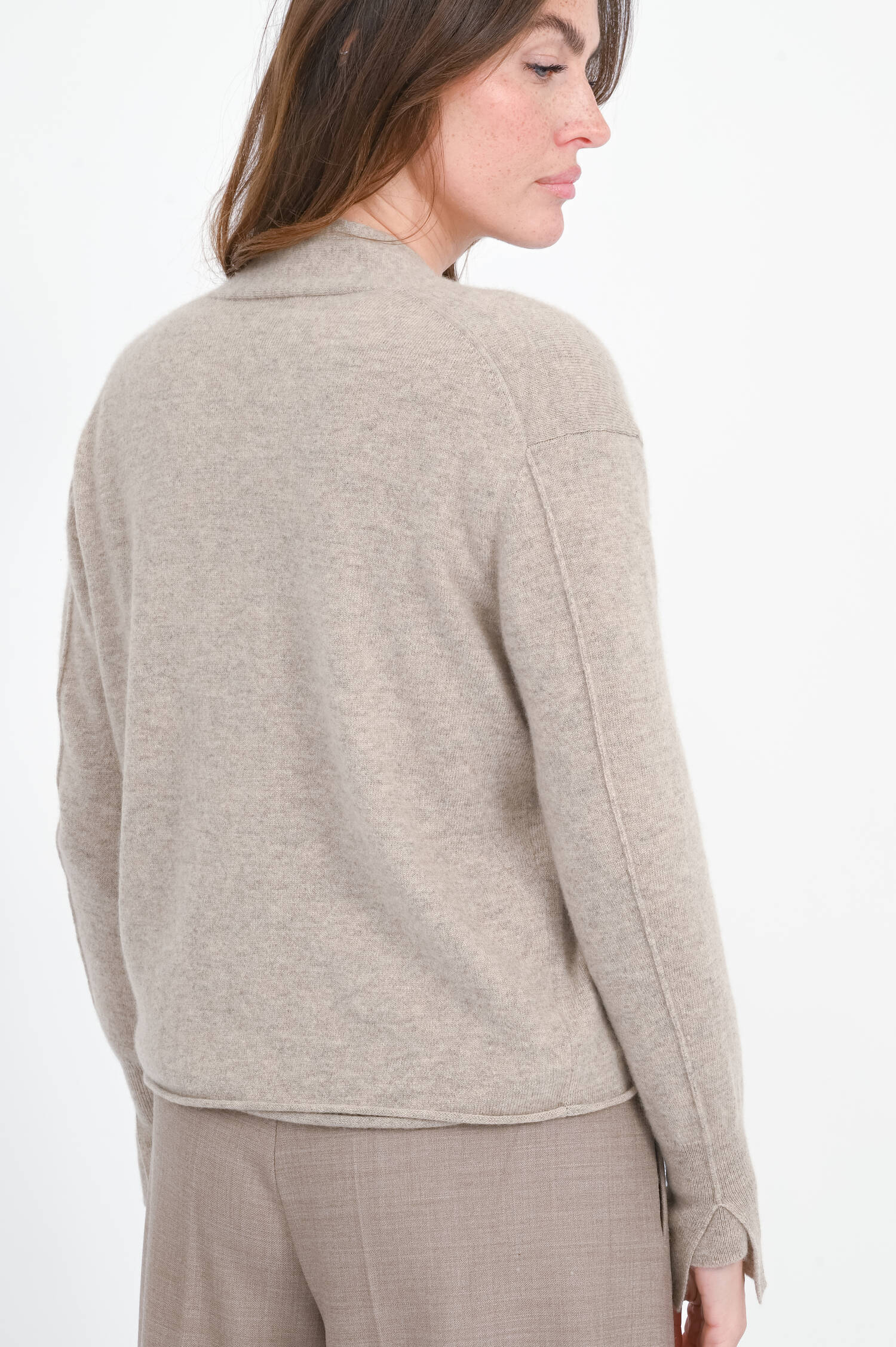 Cashmere-Strickjacke in Grayscale Cashmere-Strickjacke in Grayscale