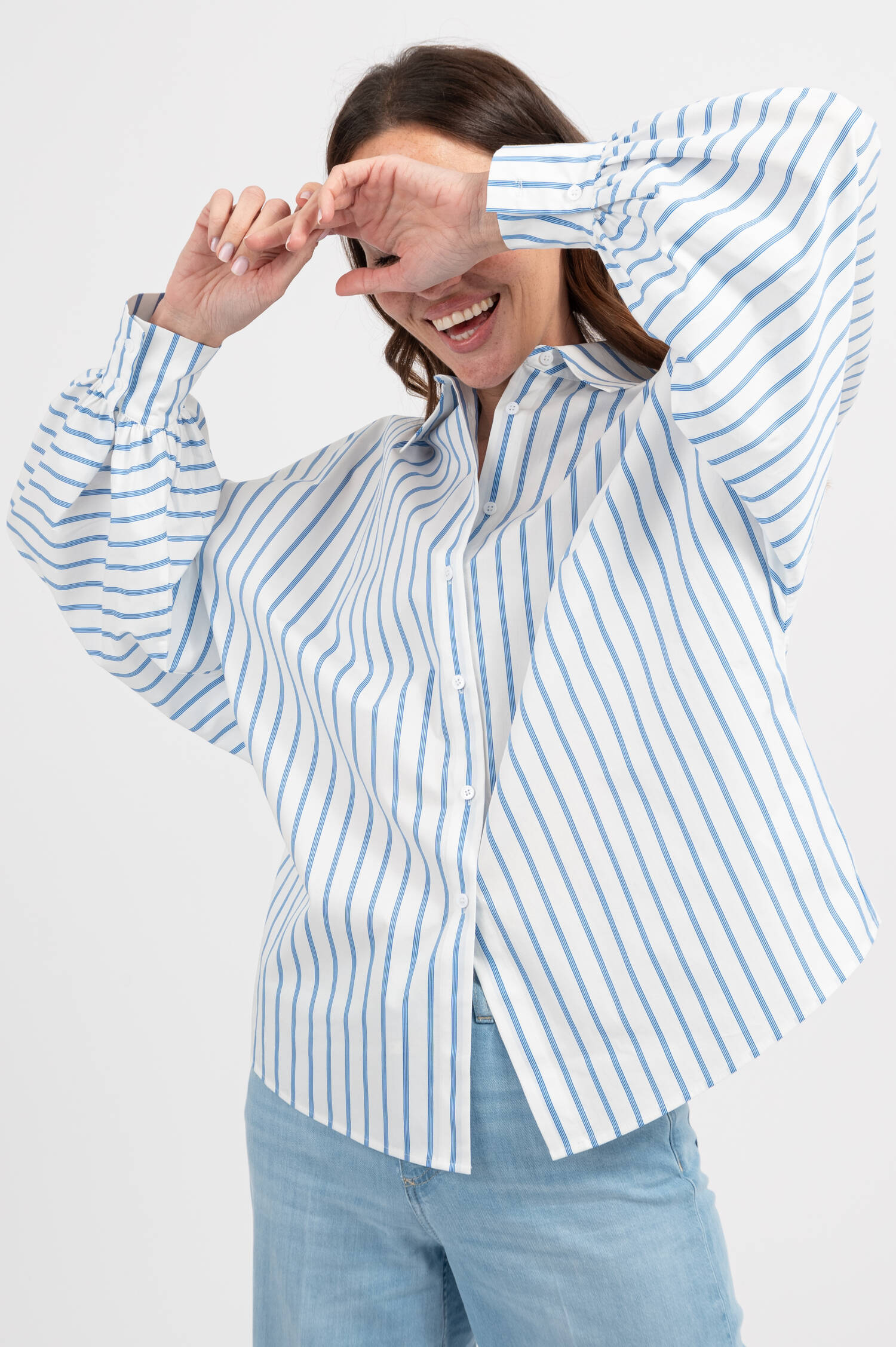 Bluse mit Dolmanärmel in Blau/Weiß