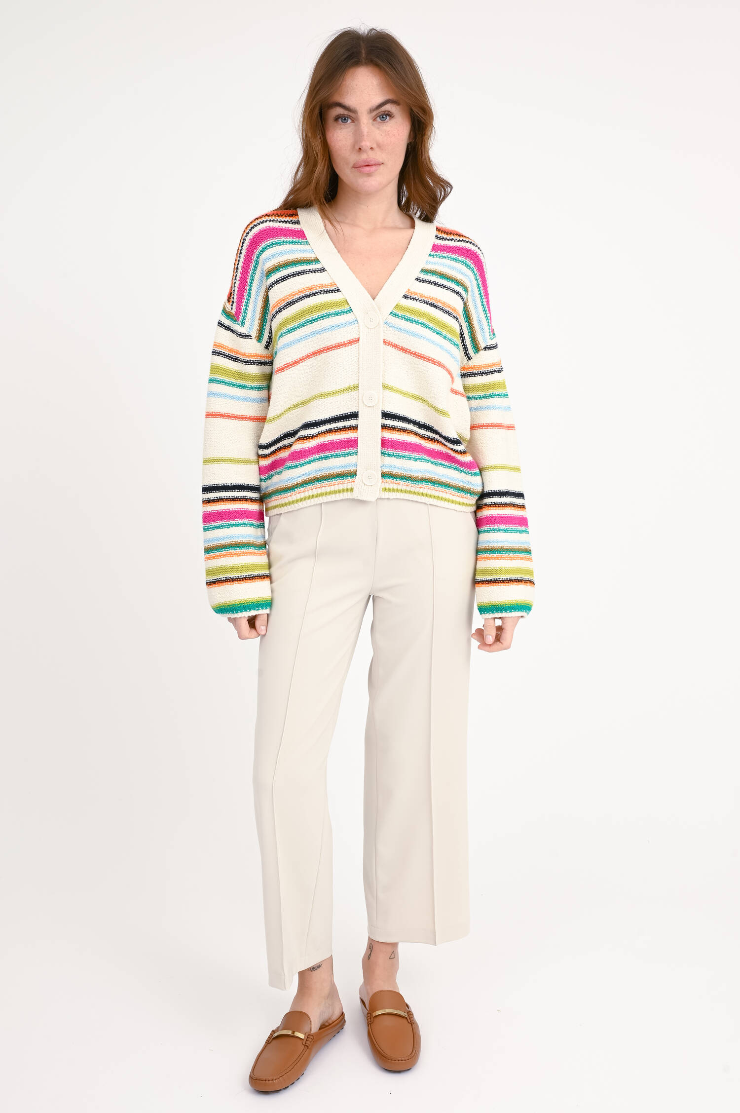 Strickjacke mit Streifen in Creme/Multicolor