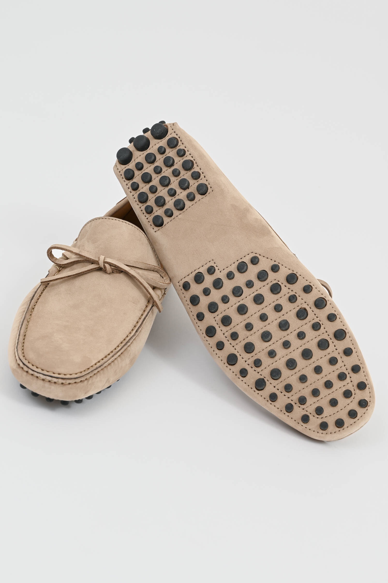 Veloursleder Mokkassins in Taupe