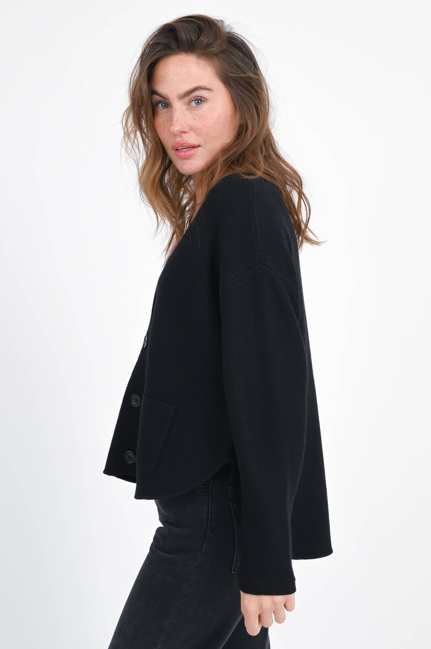 Woll-Strickjacke in Schwarz