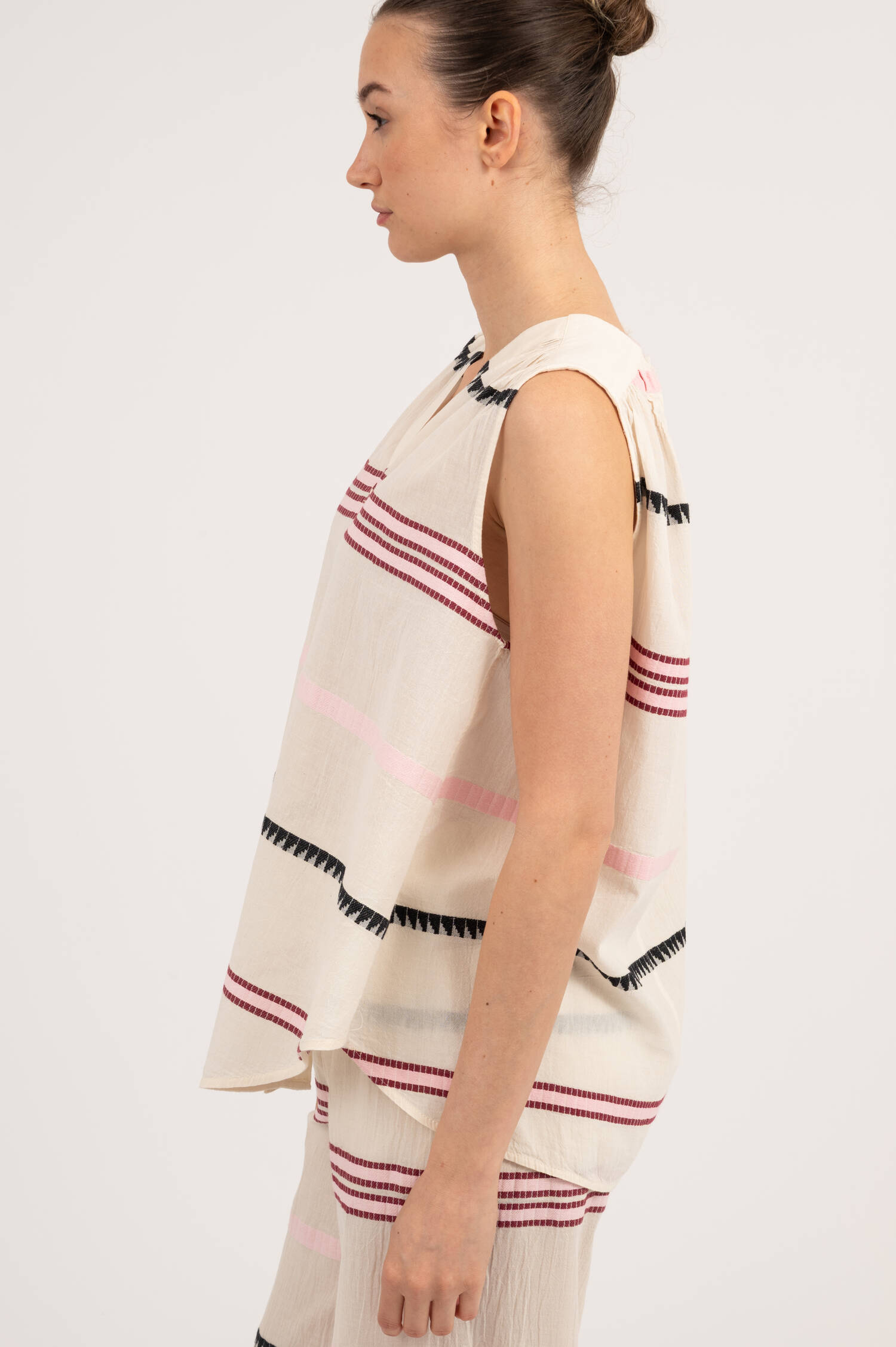 Blusentop NORESSA in Natur