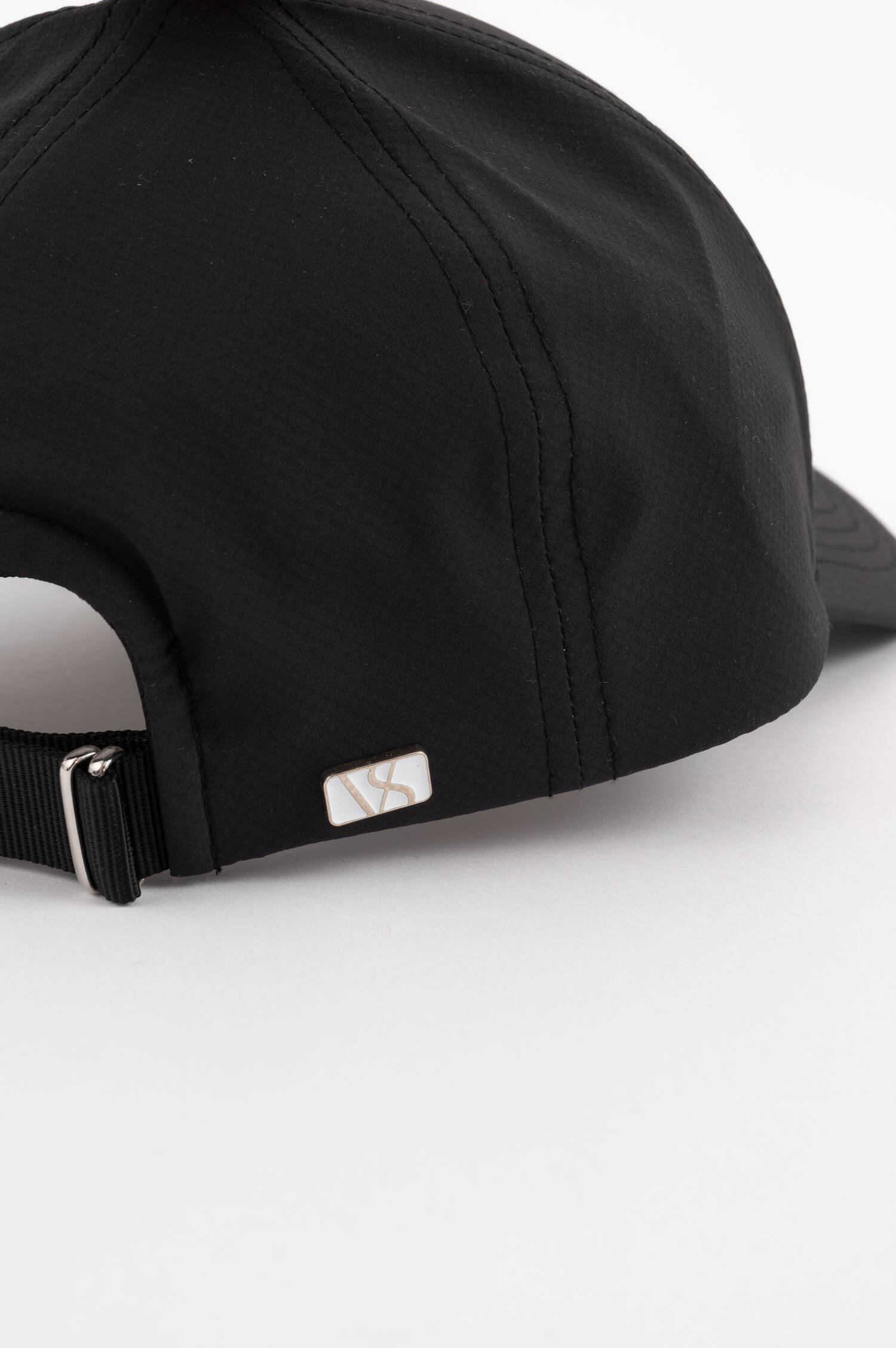 Basecap ACTIV TECH in Schwarz Basecap ACTIV TECH in Schwarz