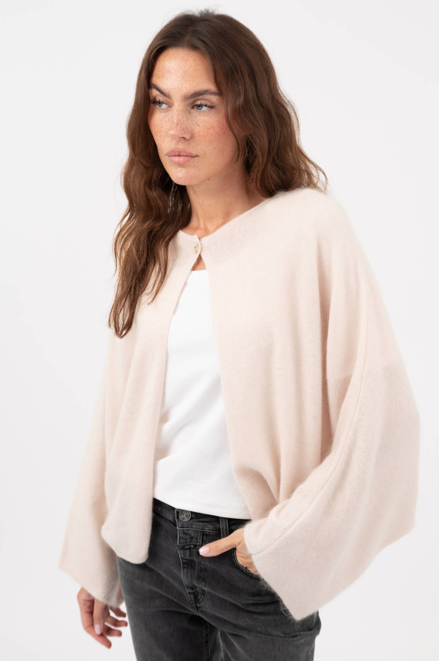 Cardigan LENA in Beige Cardigan LENA in Beige