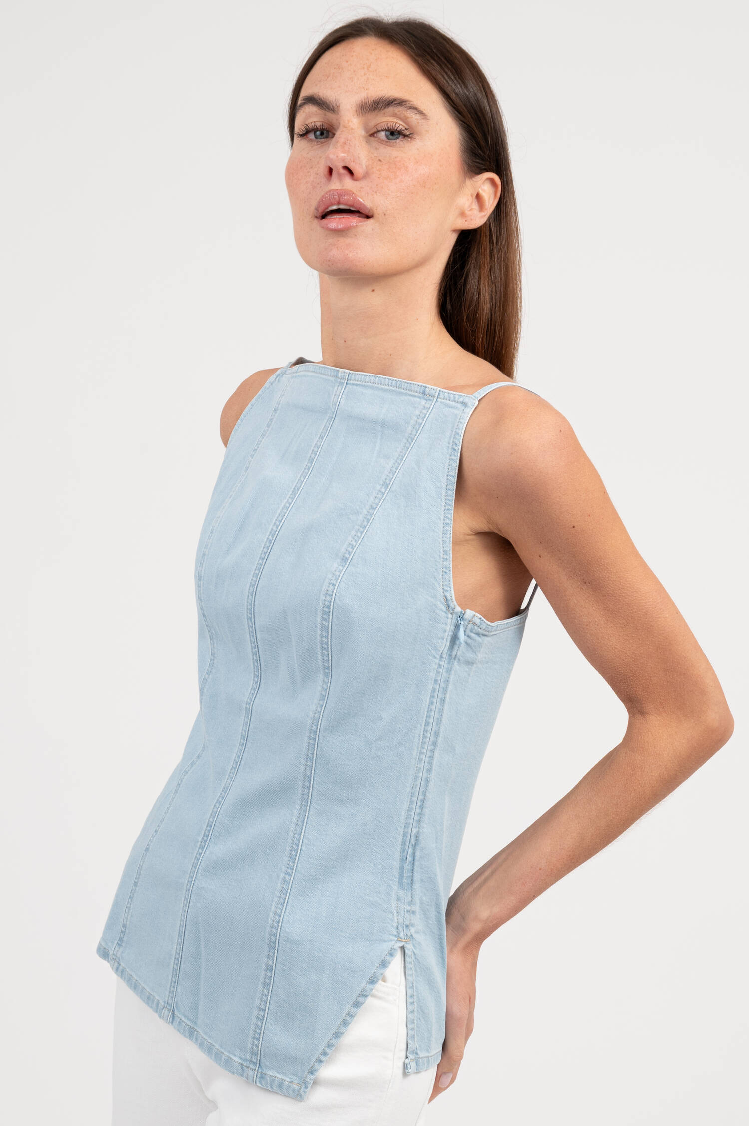 Denim Top in Hellblau