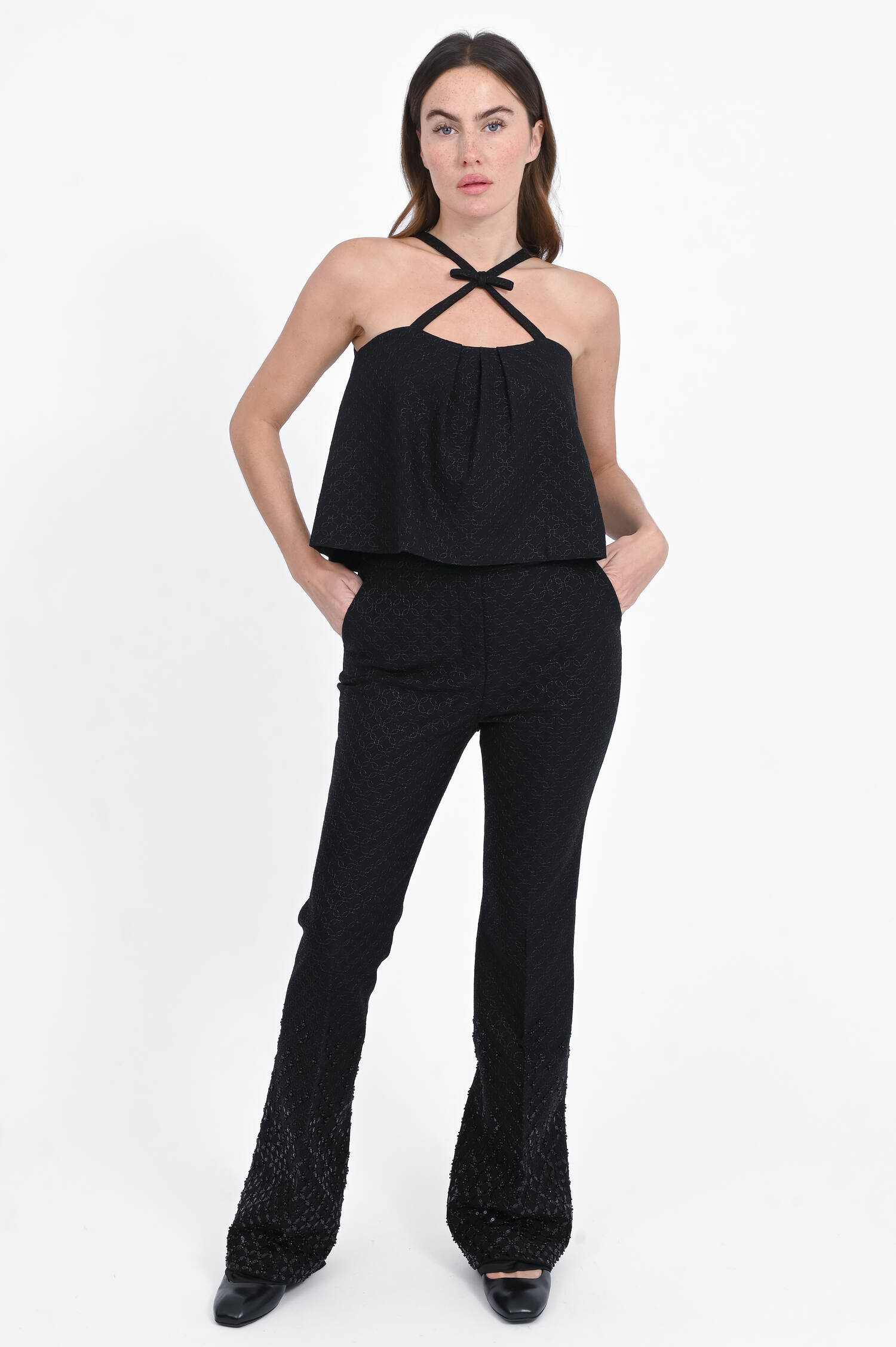 Top mit Allover-Pailletten in Pure Black Top mit Allover-Pailletten in Pure Black