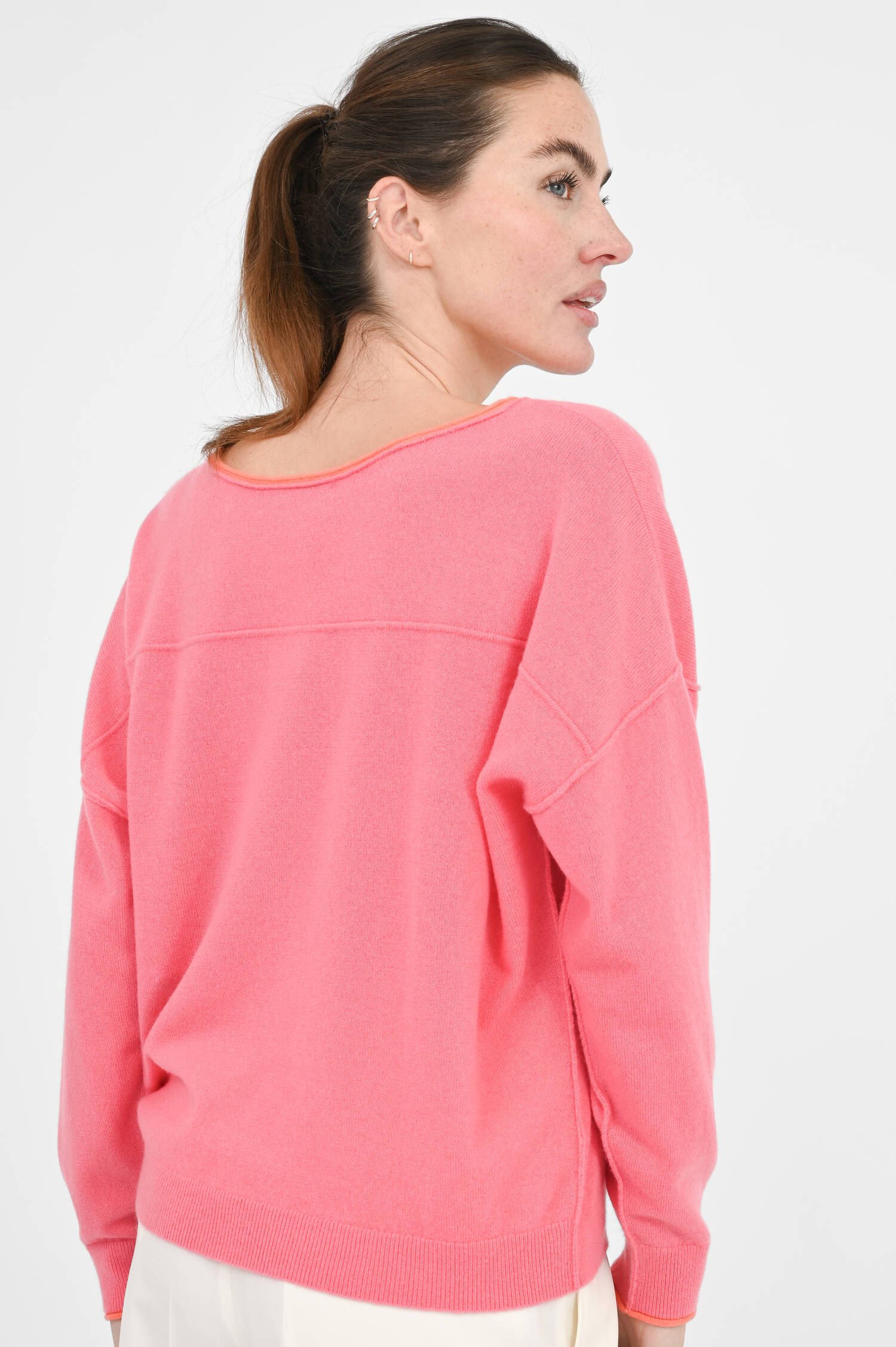 Oversized Cashmere Pullover in Candy
