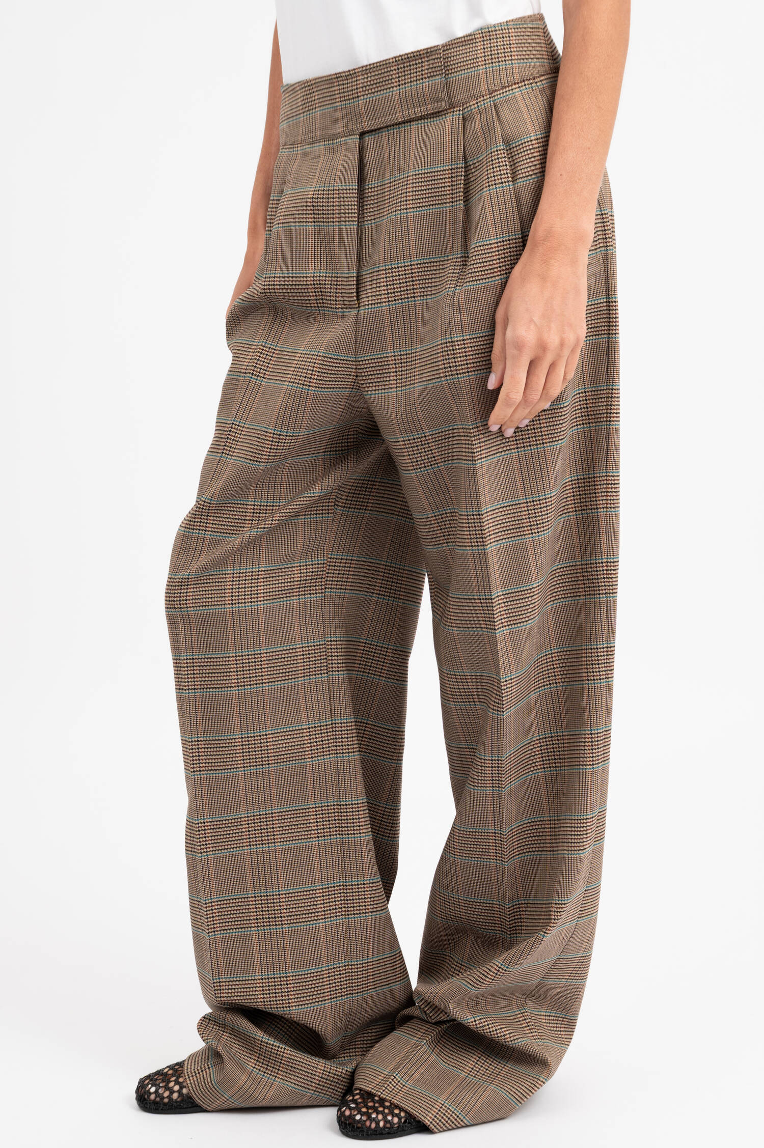 Wide-Leg Bundfalten Wollhose in Beige Wide-Leg Bundfalten Wollhose in Beige