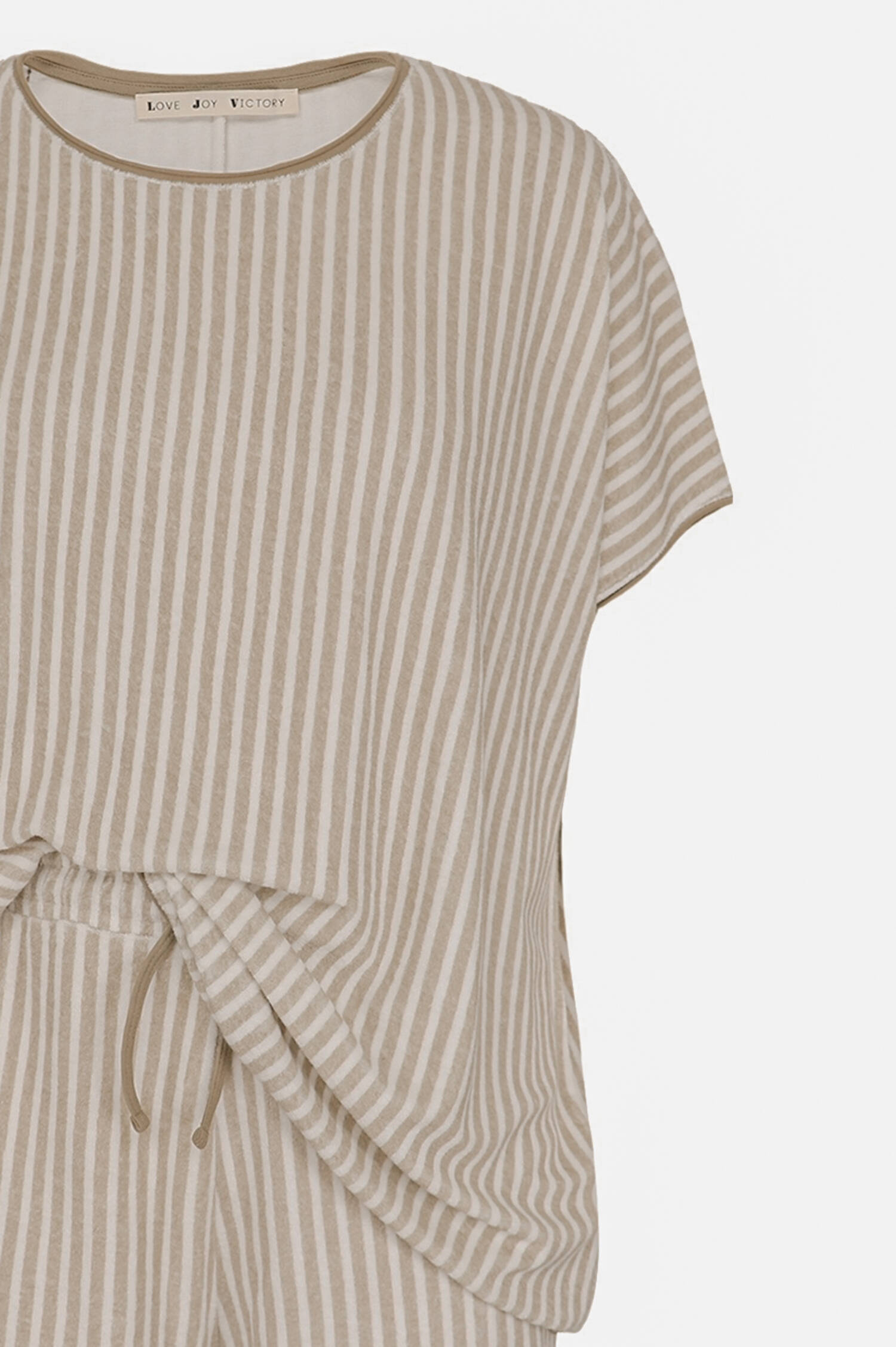 Gestreiftes Loungewear-Set in Taupe/Weiß