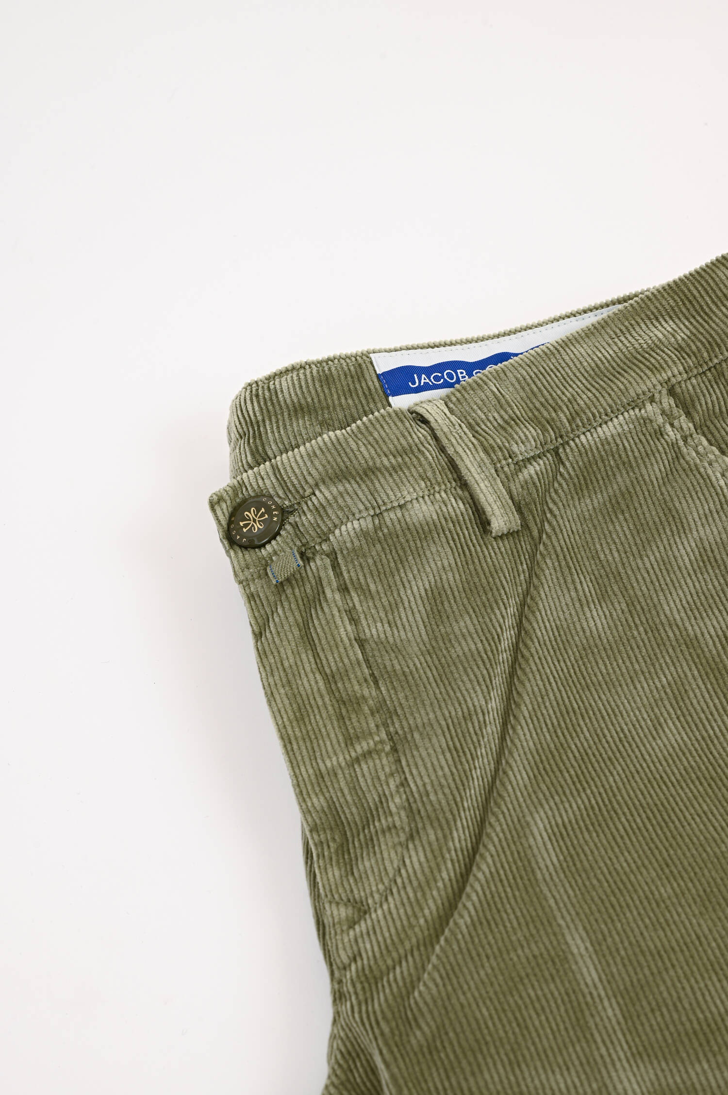 Cordhose BOBBY in hellem Oliv