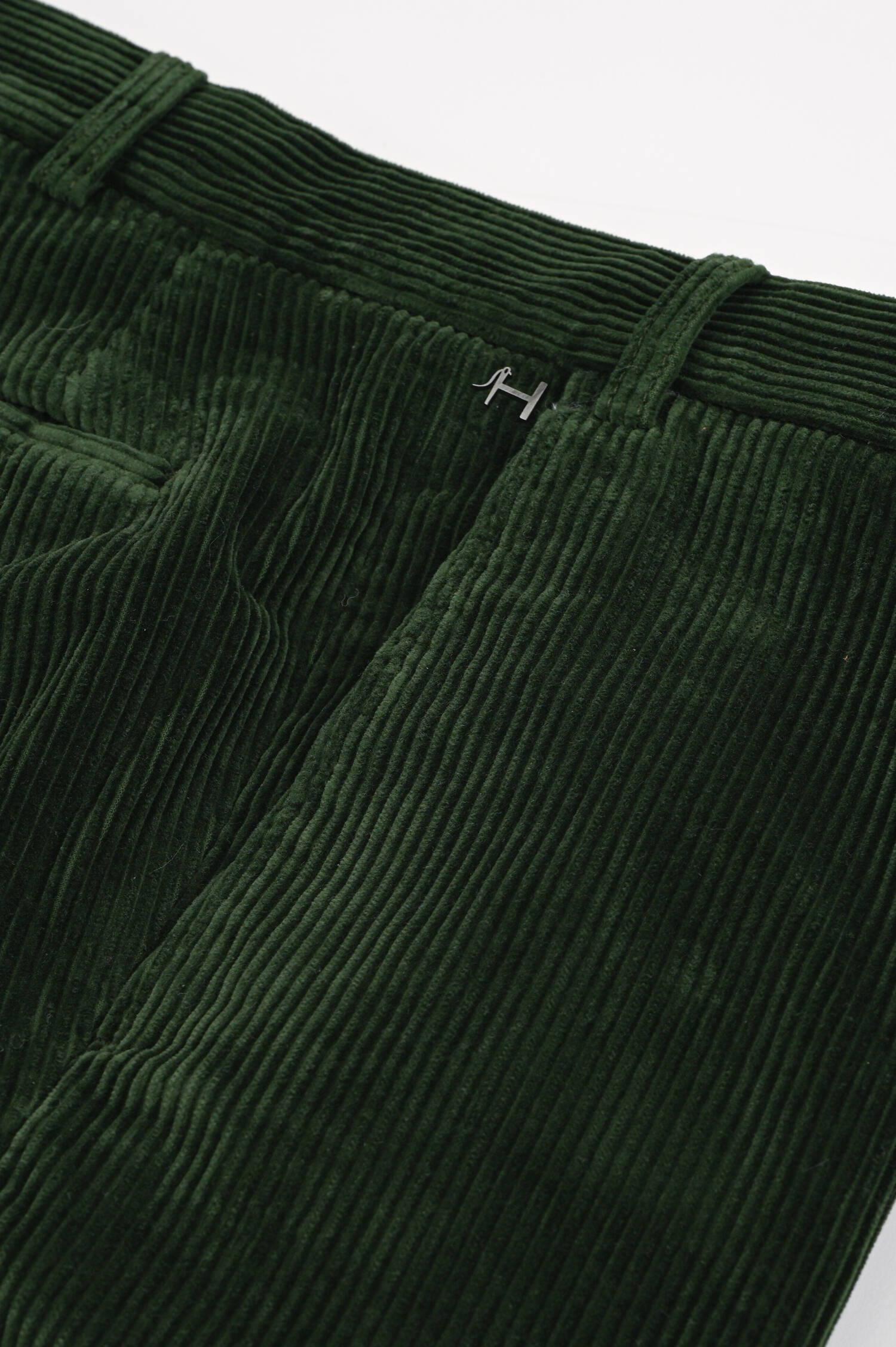 Hose PARMA aus Baumwollcord in Dunkelgrün