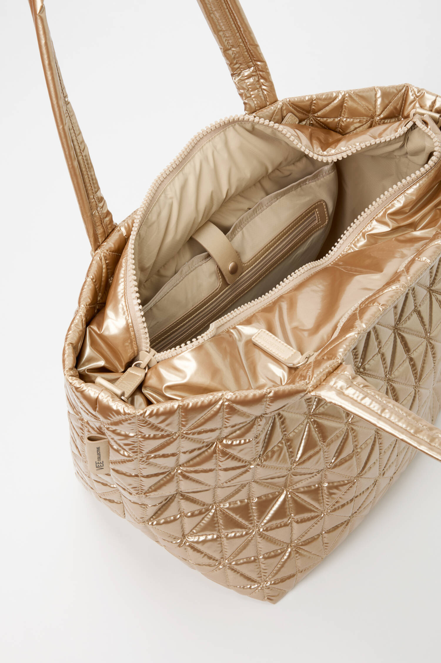 Tasche VEE LINE TOTE MEDIUM in Gold Metallic