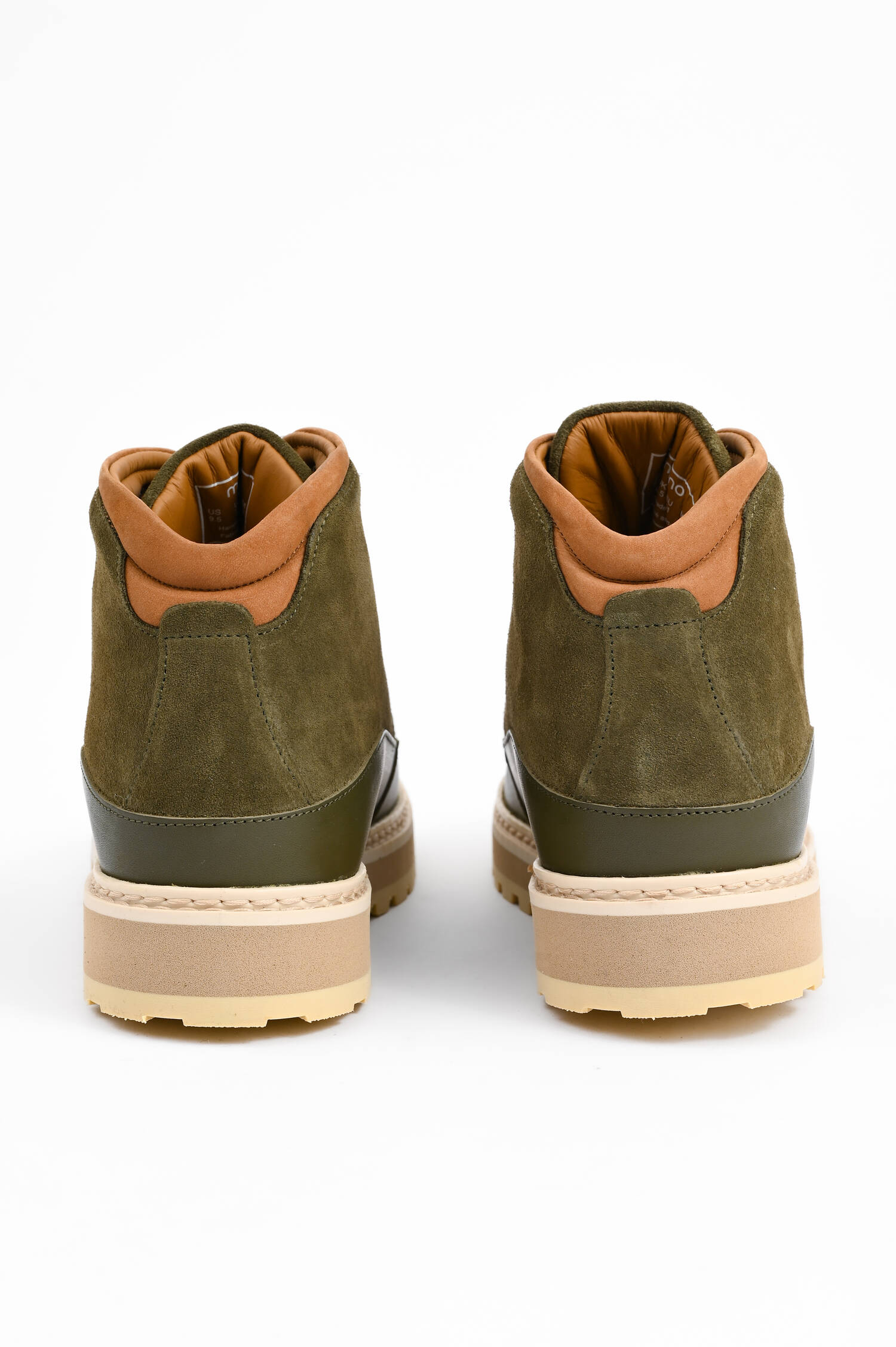 Mittelhoher Veloursleder-Wanderschuh in Forest Mittelhoher Veloursleder-Wanderschuh in Forest