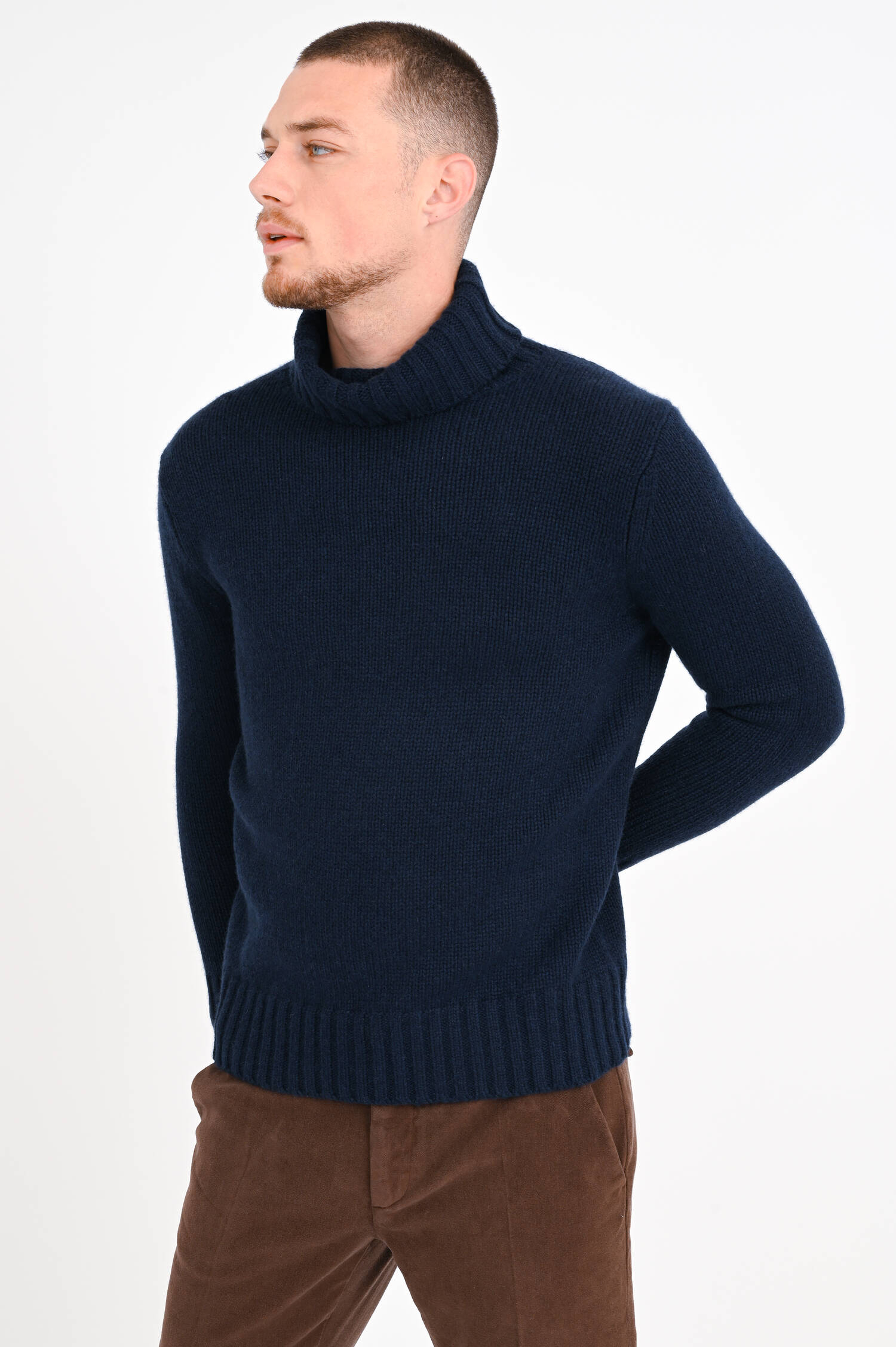 Rollkragen-Strickpullover aus Cashmere in Navy