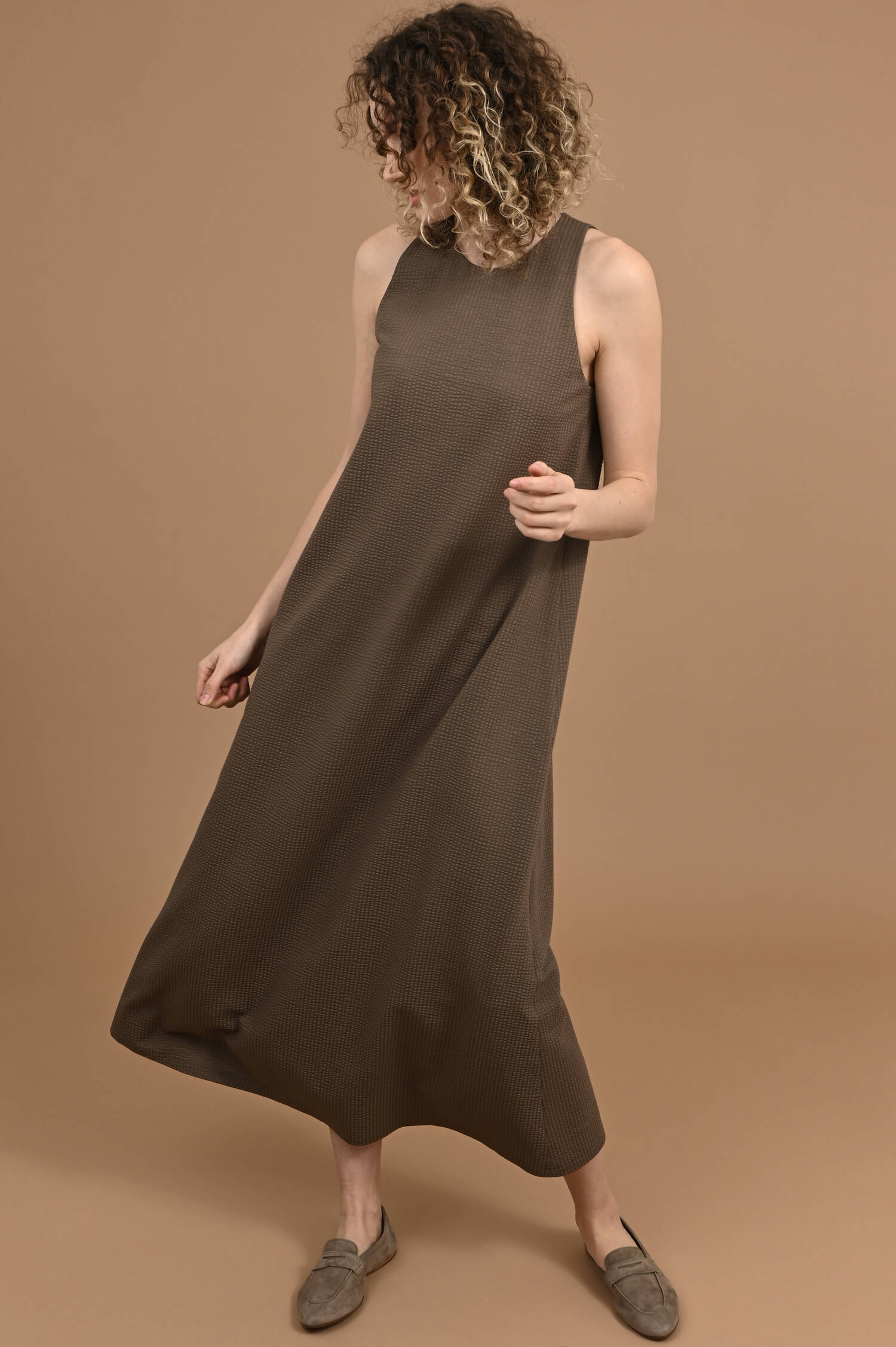 Waffelstrick-Kleid in Molebraun