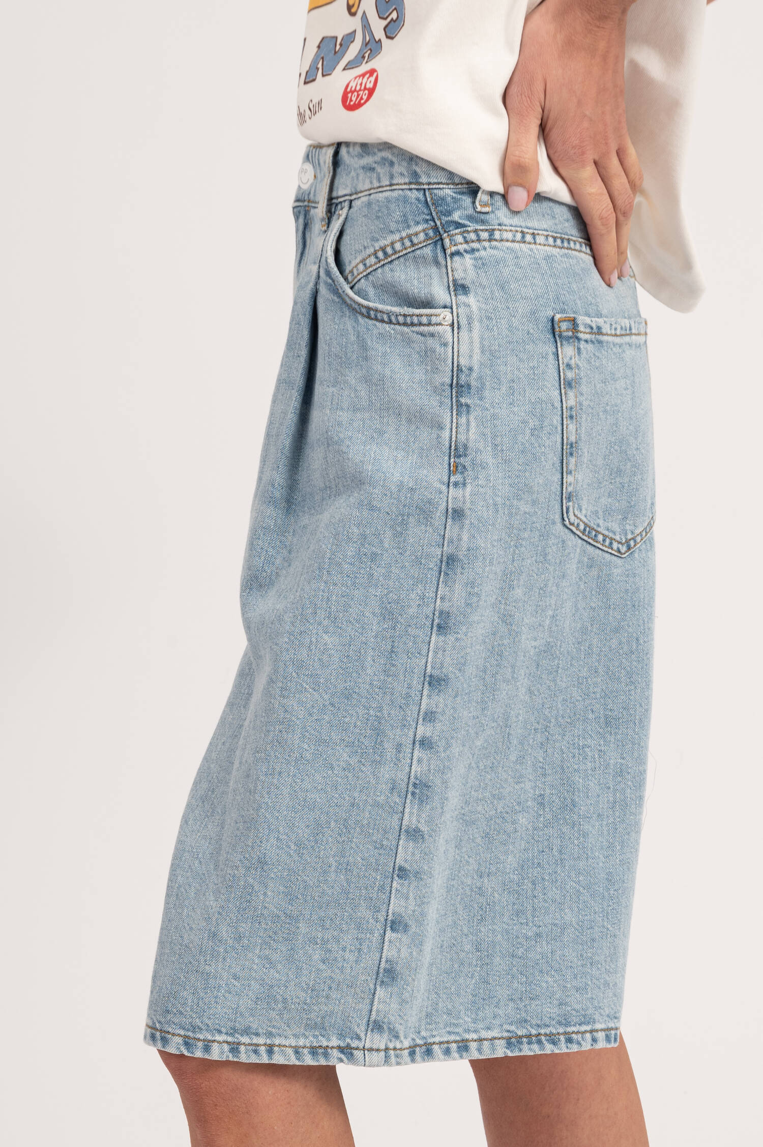 Bermuda Jeans 30 THE GENTS in Hellblau