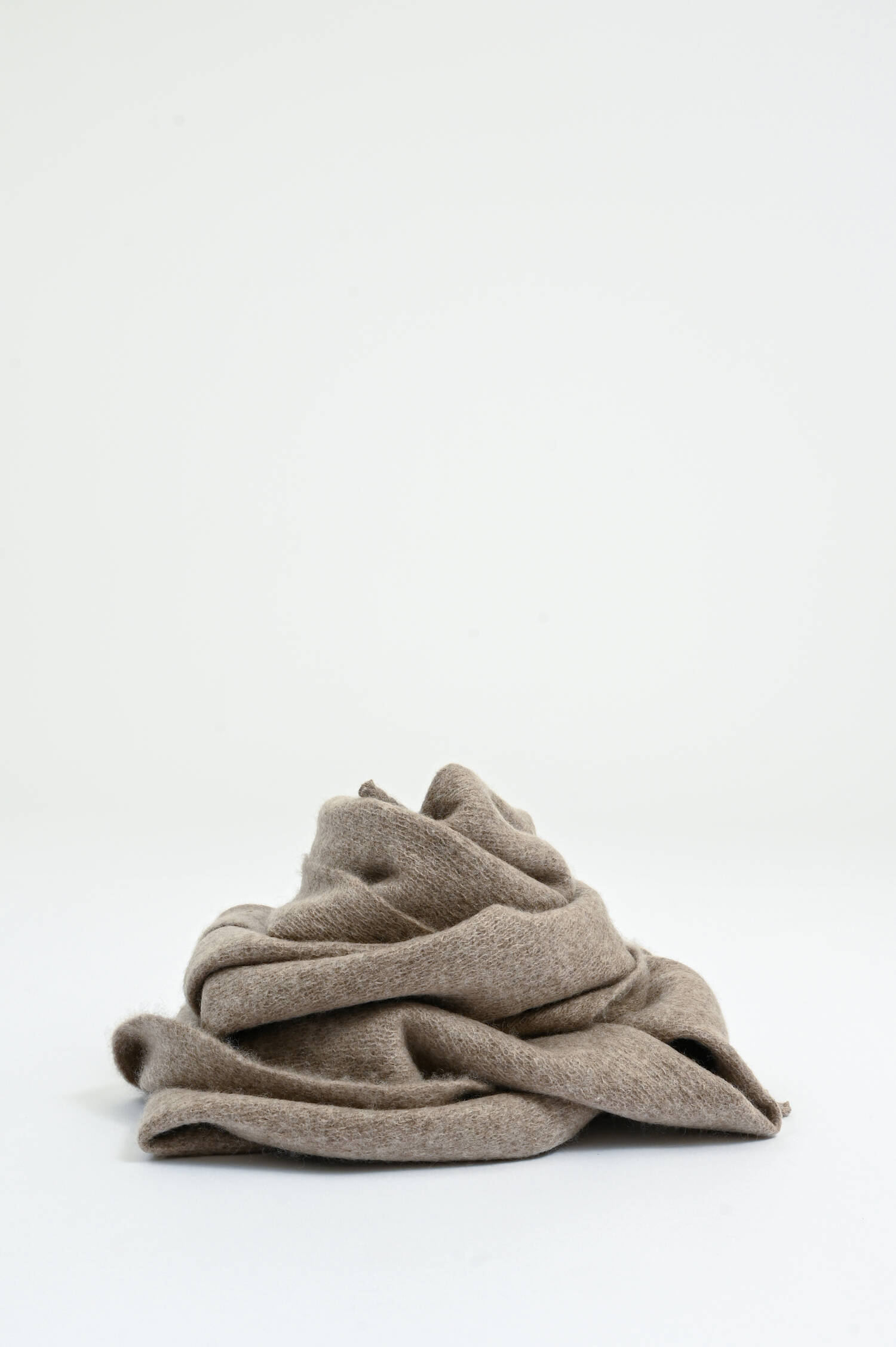 Cashmere-Schal mit breiten Fransen in Beige