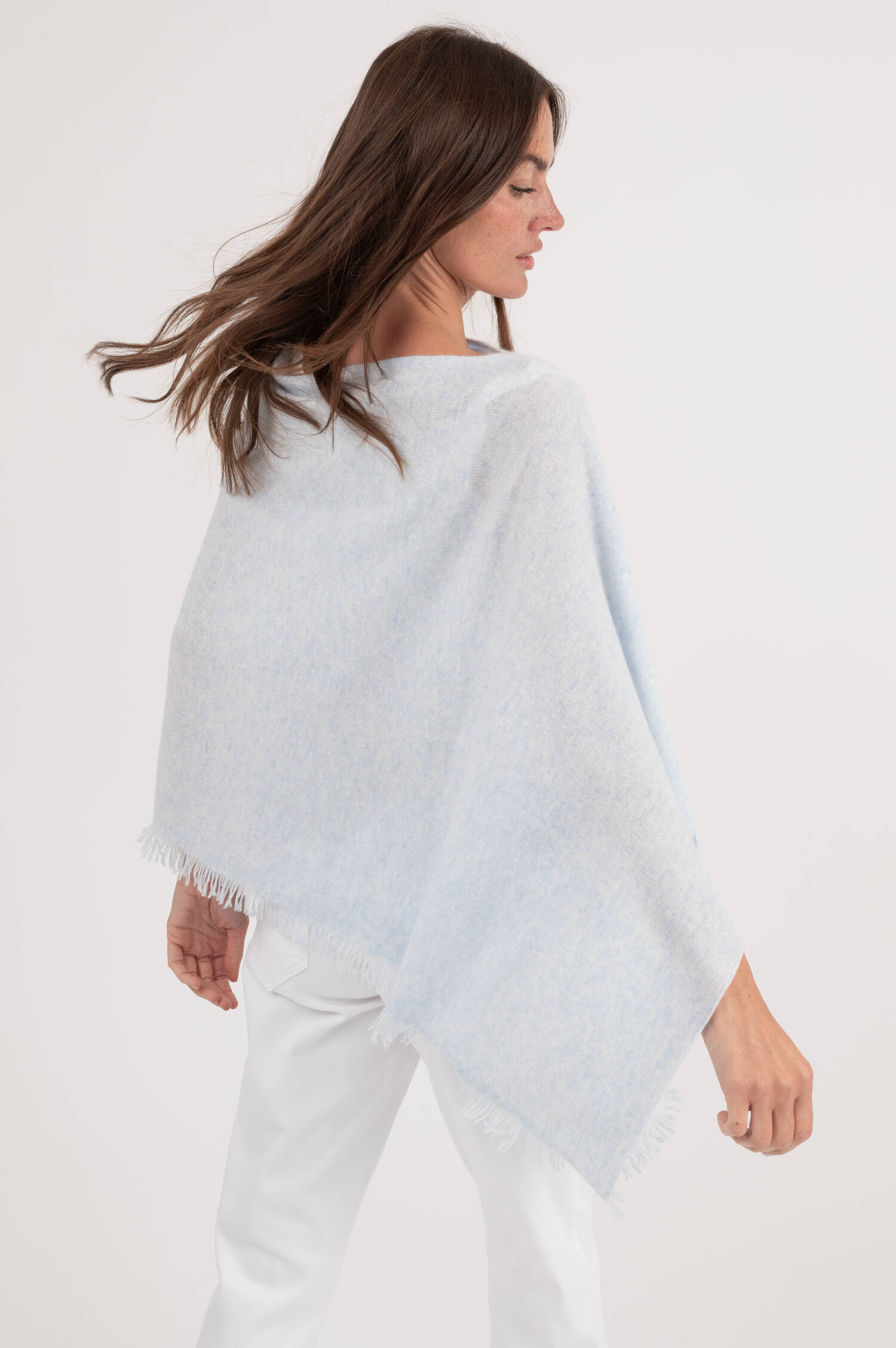 Poncho aus Cashmere in Ocean Poncho aus Cashmere in Ocean