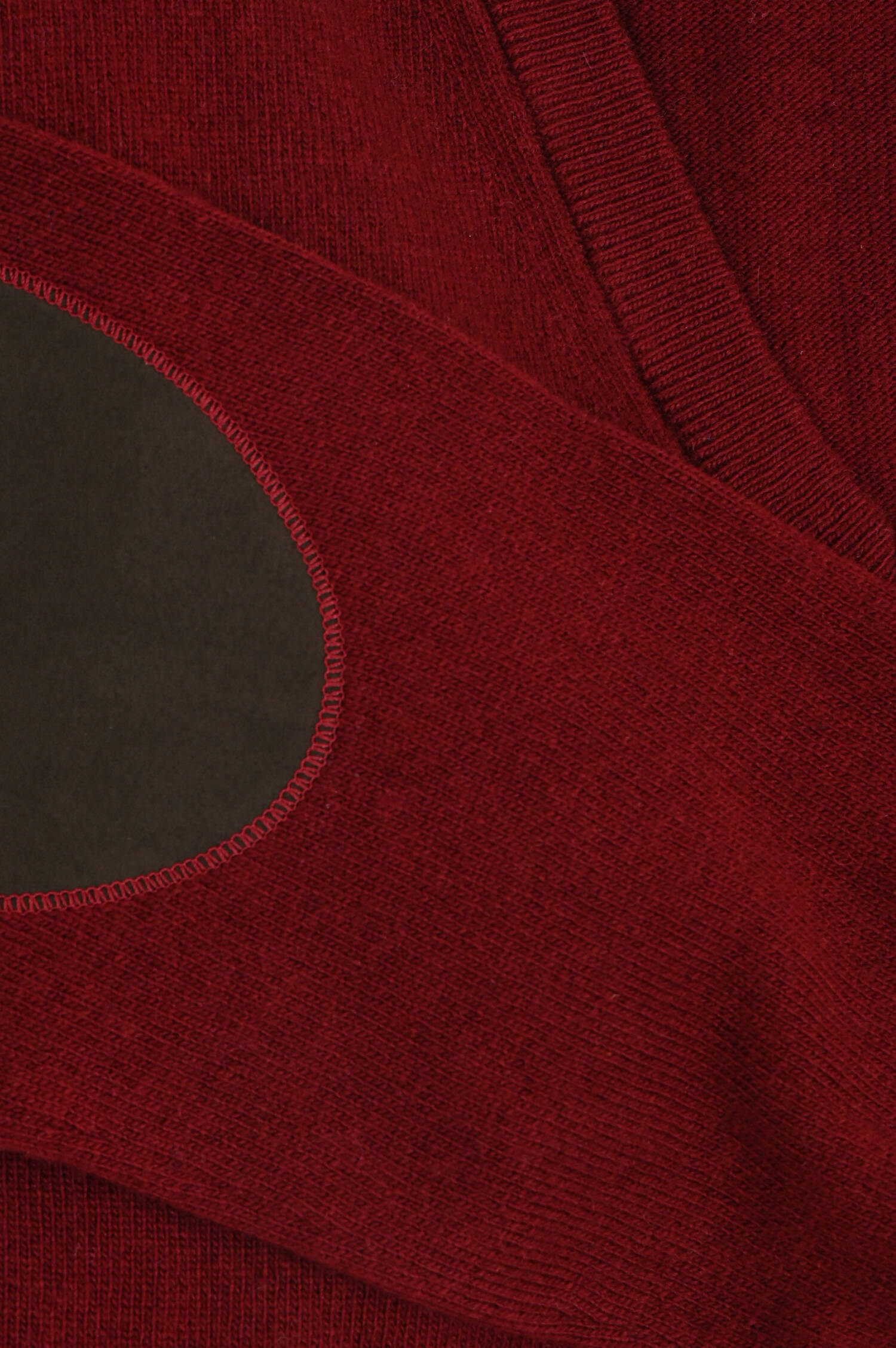 Pullover aus Wolle-Cashmere-Mix in Bordeaux