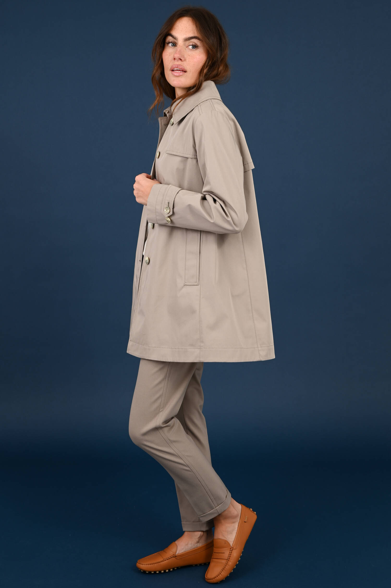 Trenchcoat MEDIO in Tortora Trenchcoat MEDIO in Tortora