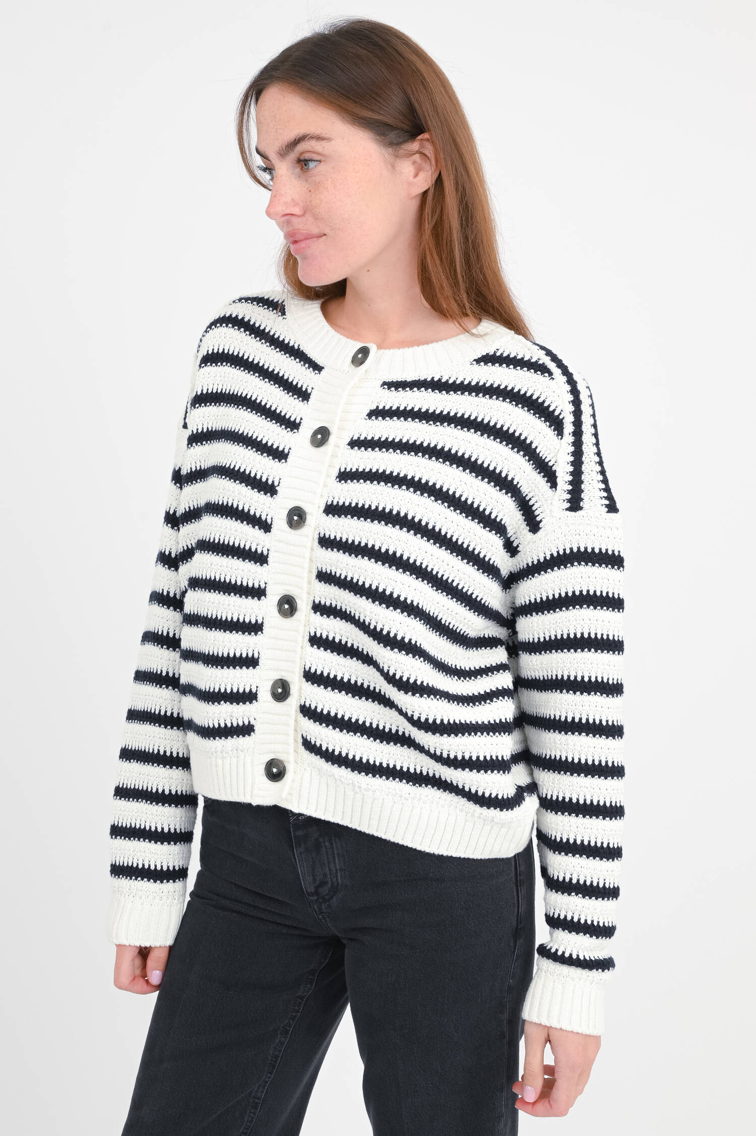 Gestreifte Strickweste in Weiß/Navy