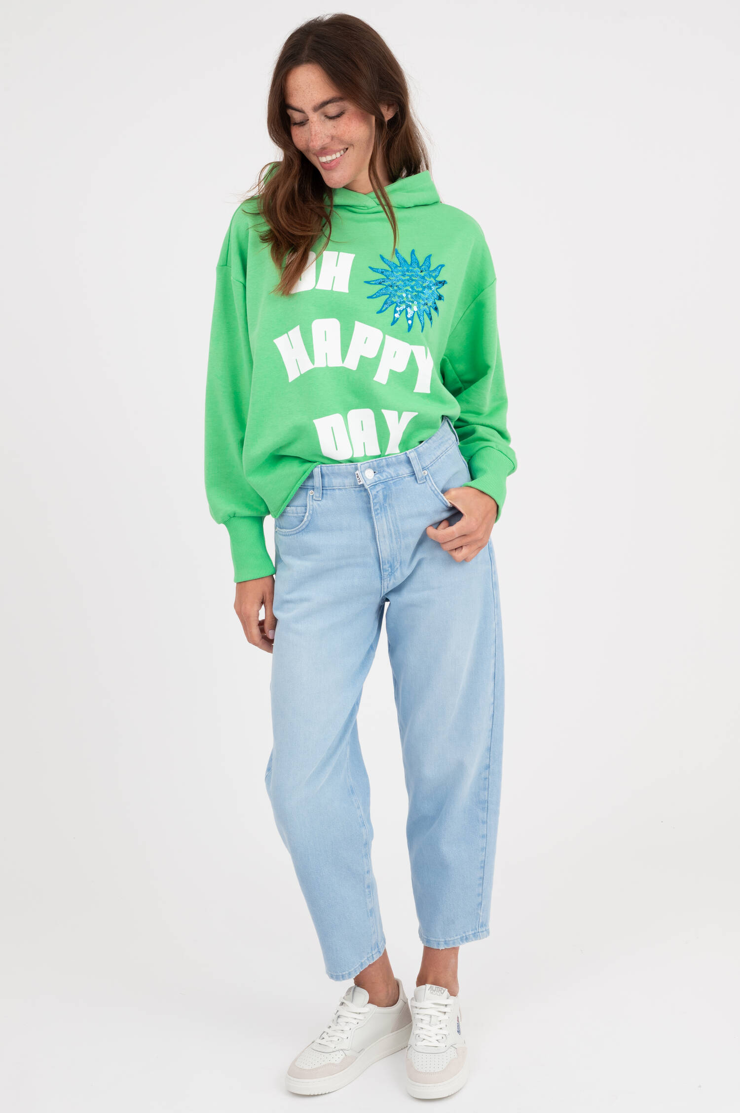 Cropped Leg Jeans THE O-SHAPE in Hellblau Cropped Leg Jeans THE O-SHAPE in Hellblau