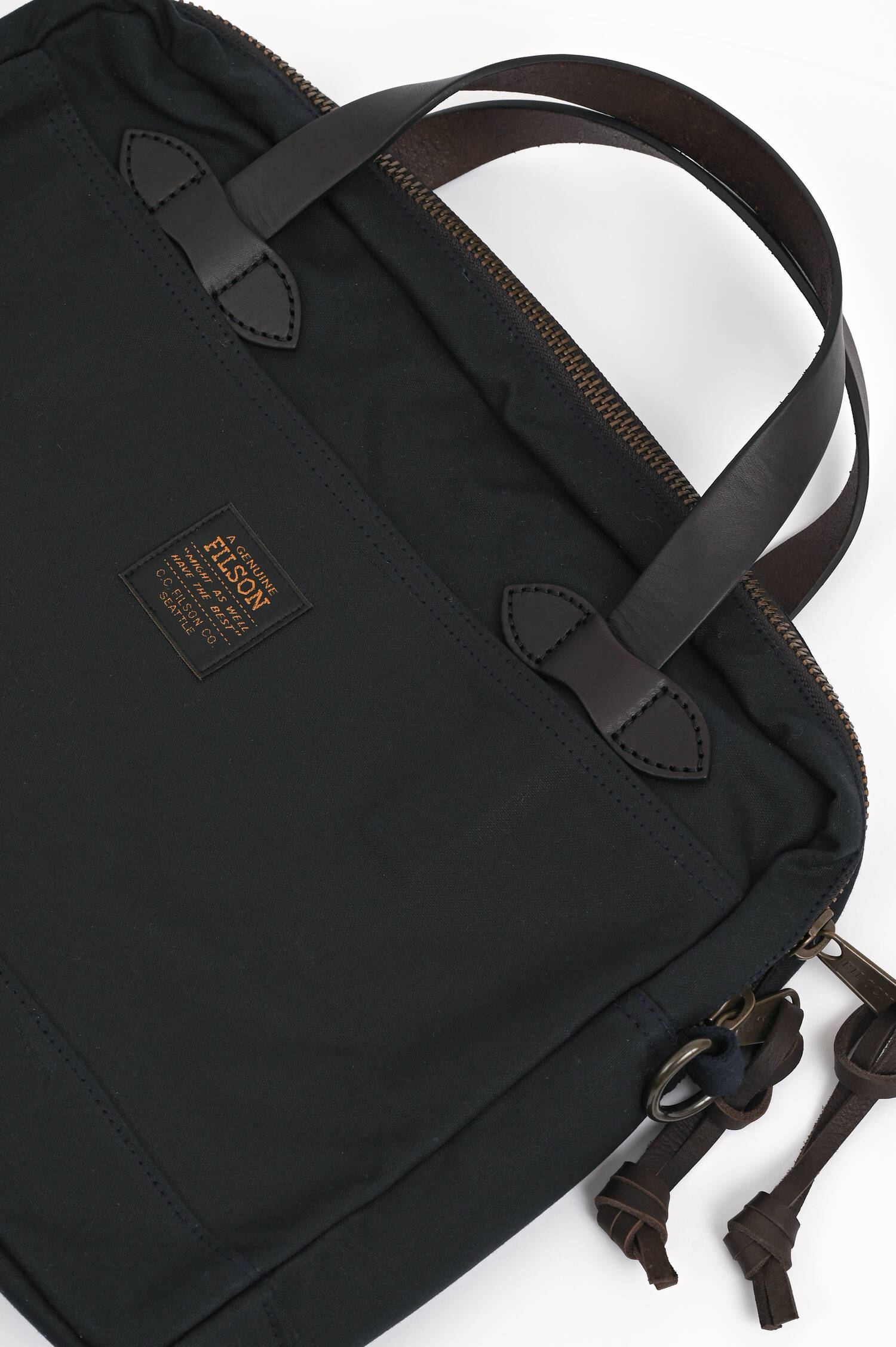 Aktentasche THIN CLOTH COMPACT BRIEFCASE in Navy Aktentasche THIN CLOTH COMPACT BRIEFCASE in Navy