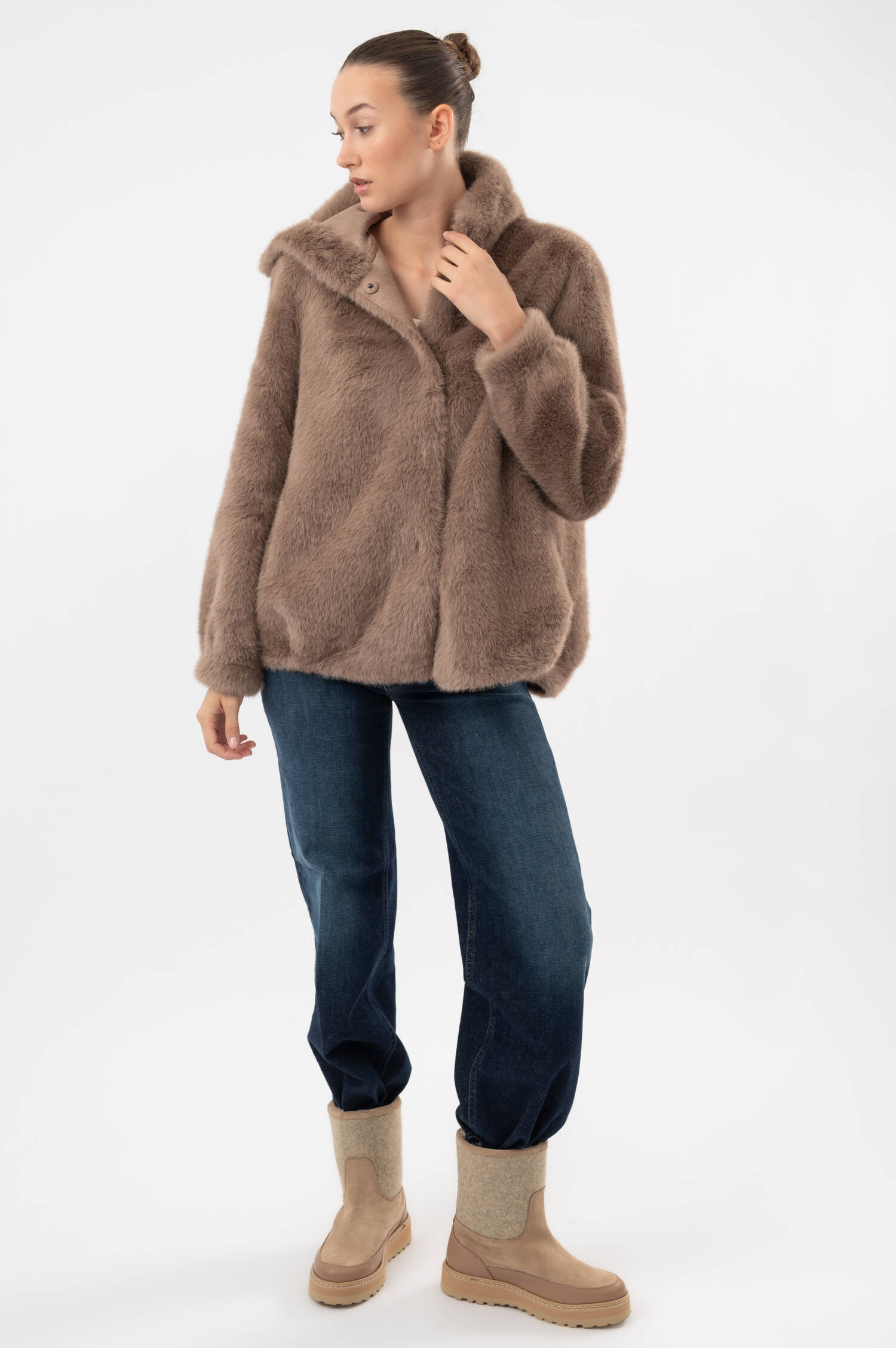 Faux-Fur-Jacke HOVY in Taupe