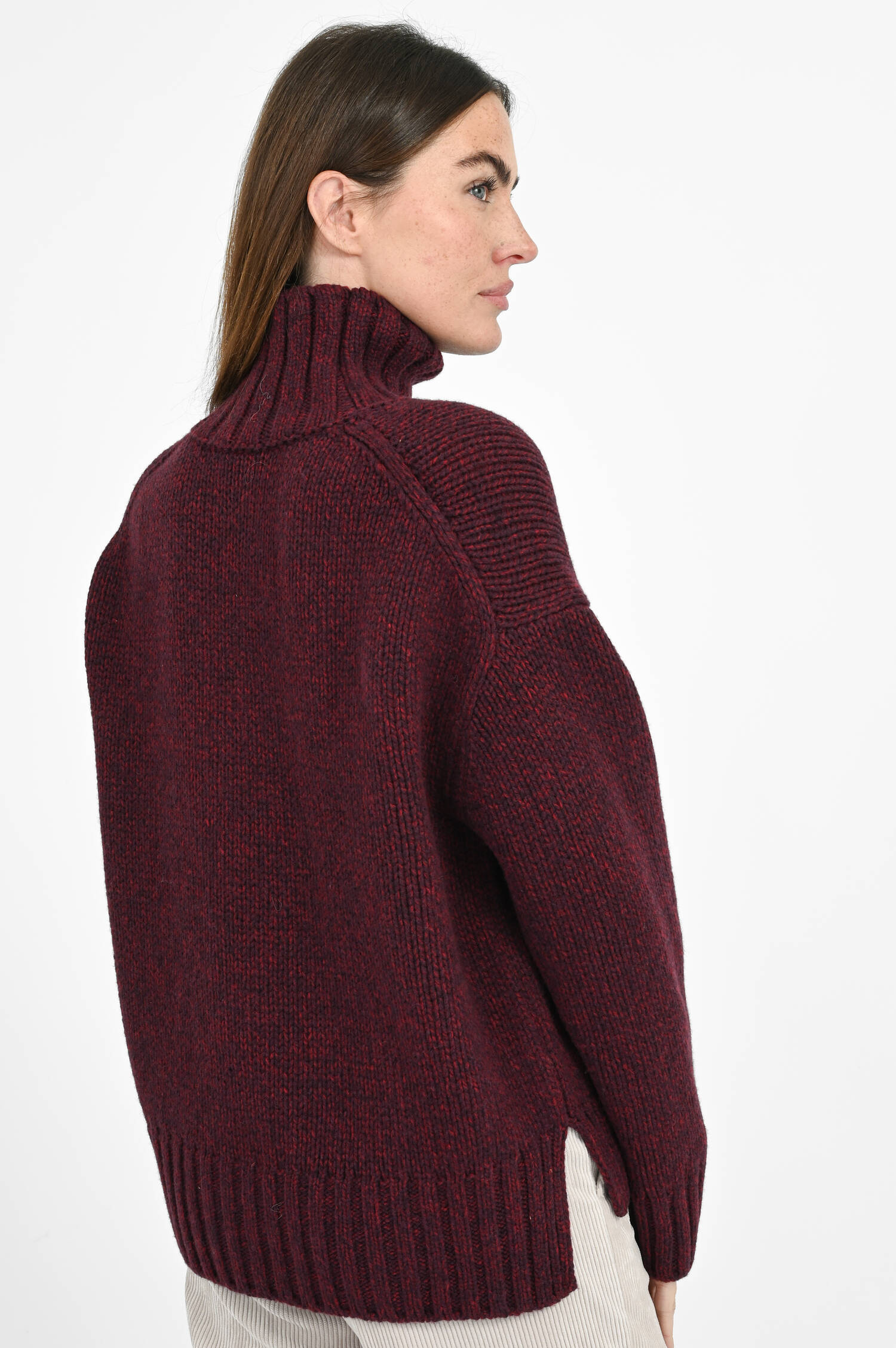 Oversized Strickpullover in Aubergine
