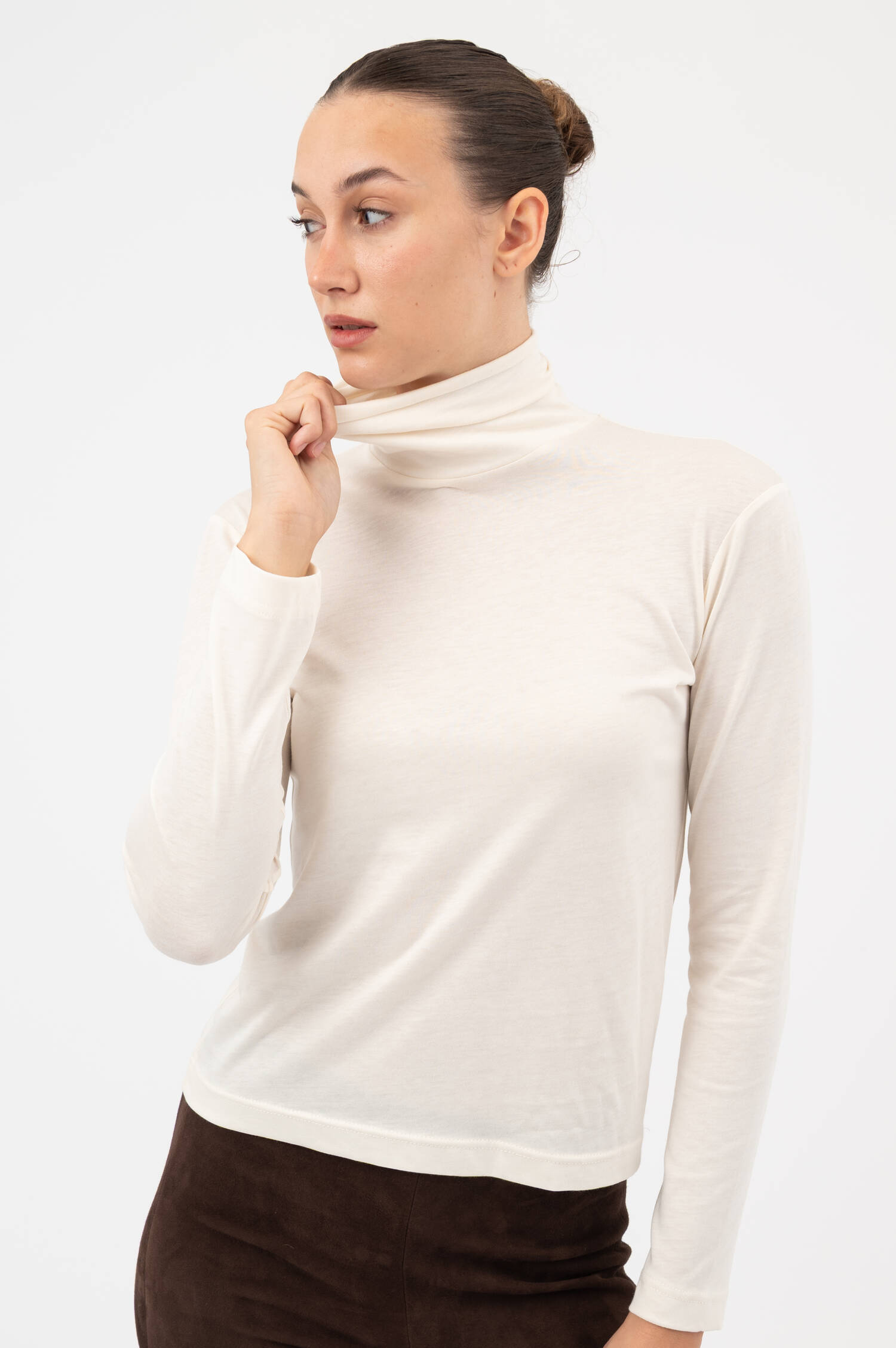 Langarm-Rollkragen-Shirt in Off-White Langarm-Rollkragen-Shirt in Off-White