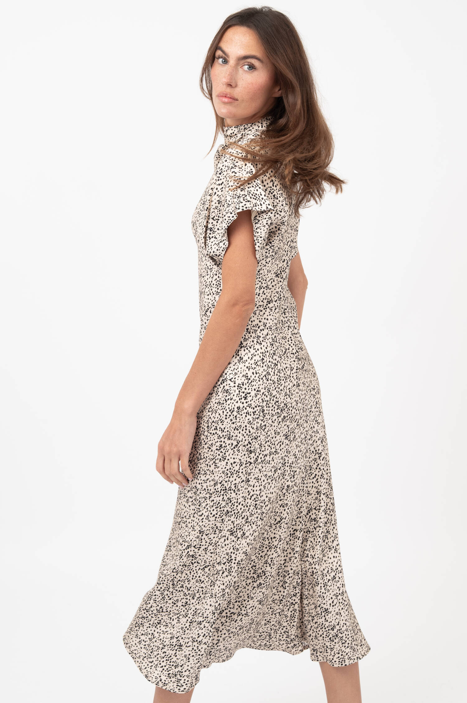 Satin-Midikleid ALIVIA in Beige Satin-Midikleid ALIVIA in Beige