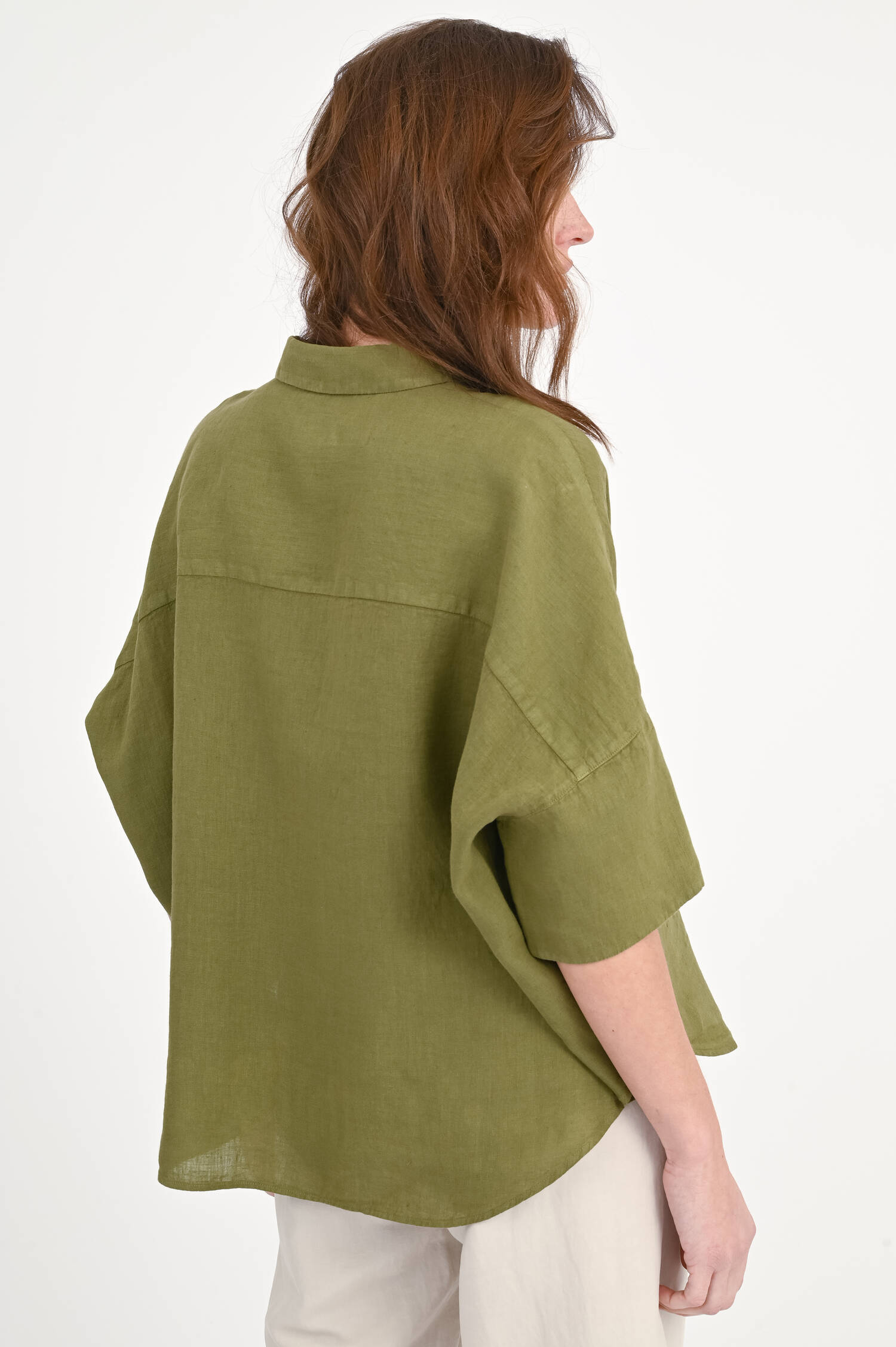 Oversize-Leinen Bluse in hellem Oliv
