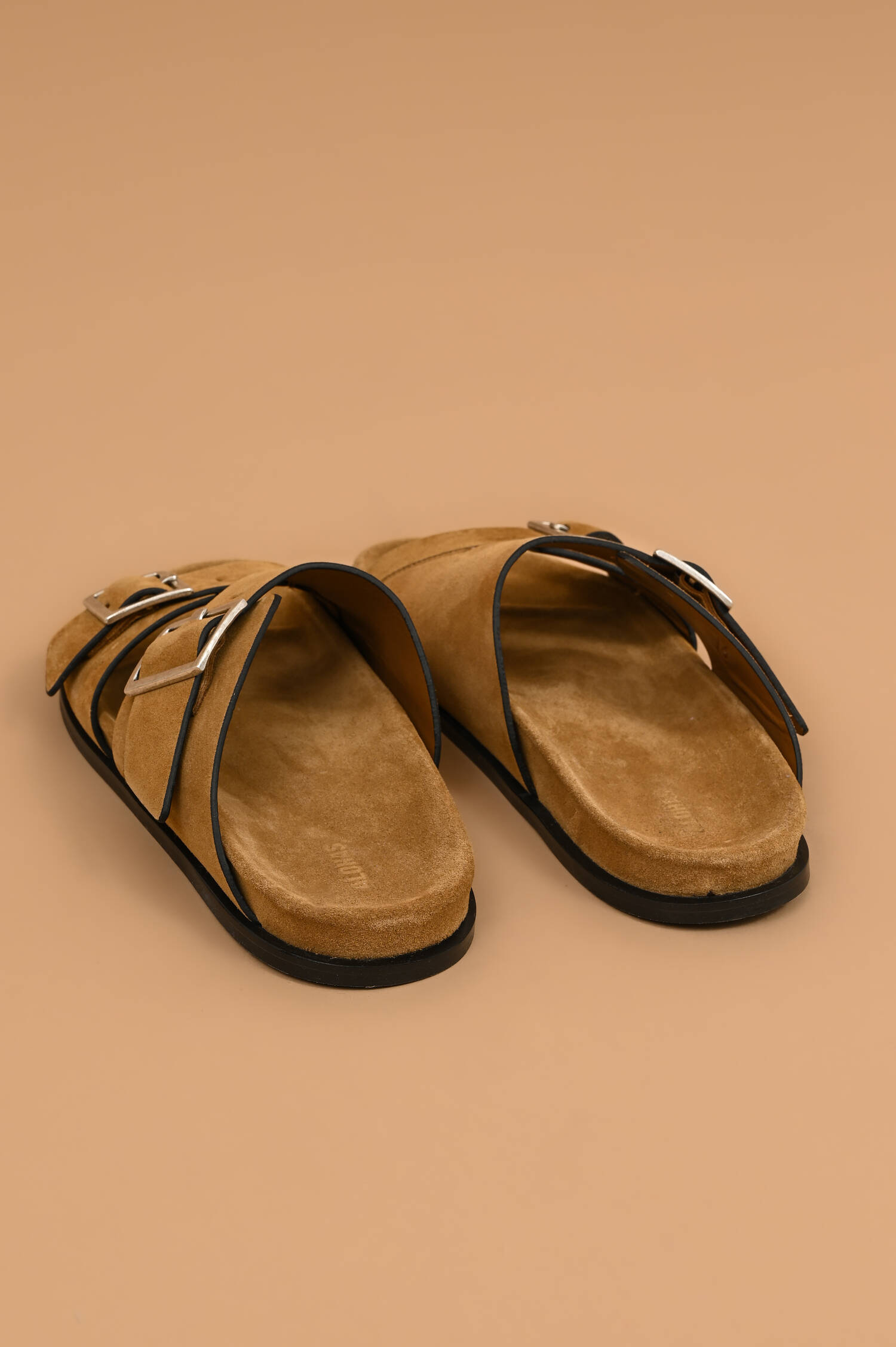 Veloursleder Sandalen in Camelbraun