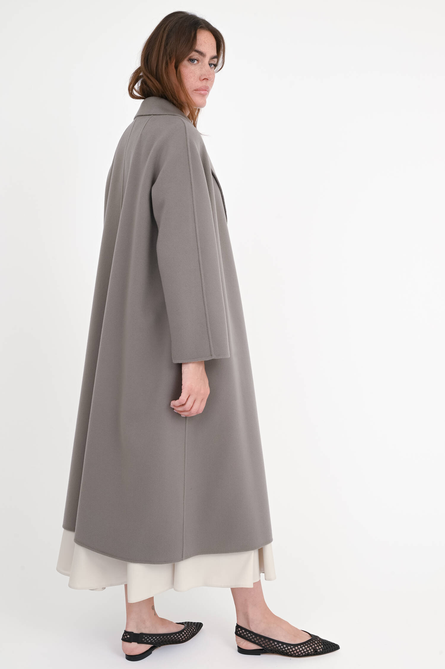 Mantel ESTURIA in Mittelgrau