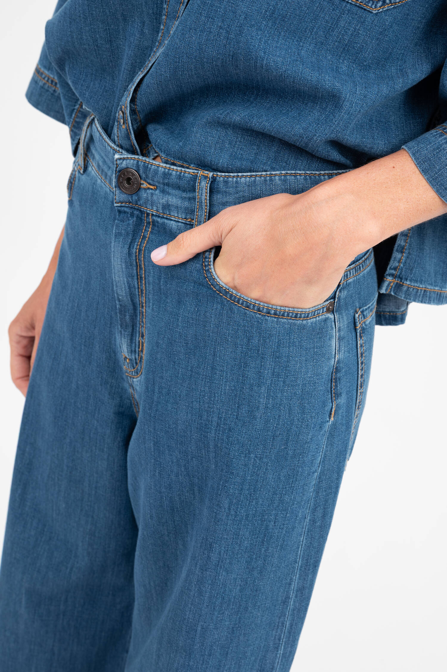 Wide Leg Jeans VEGA in Mittelblau Wide Leg Jeans VEGA in Mittelblau