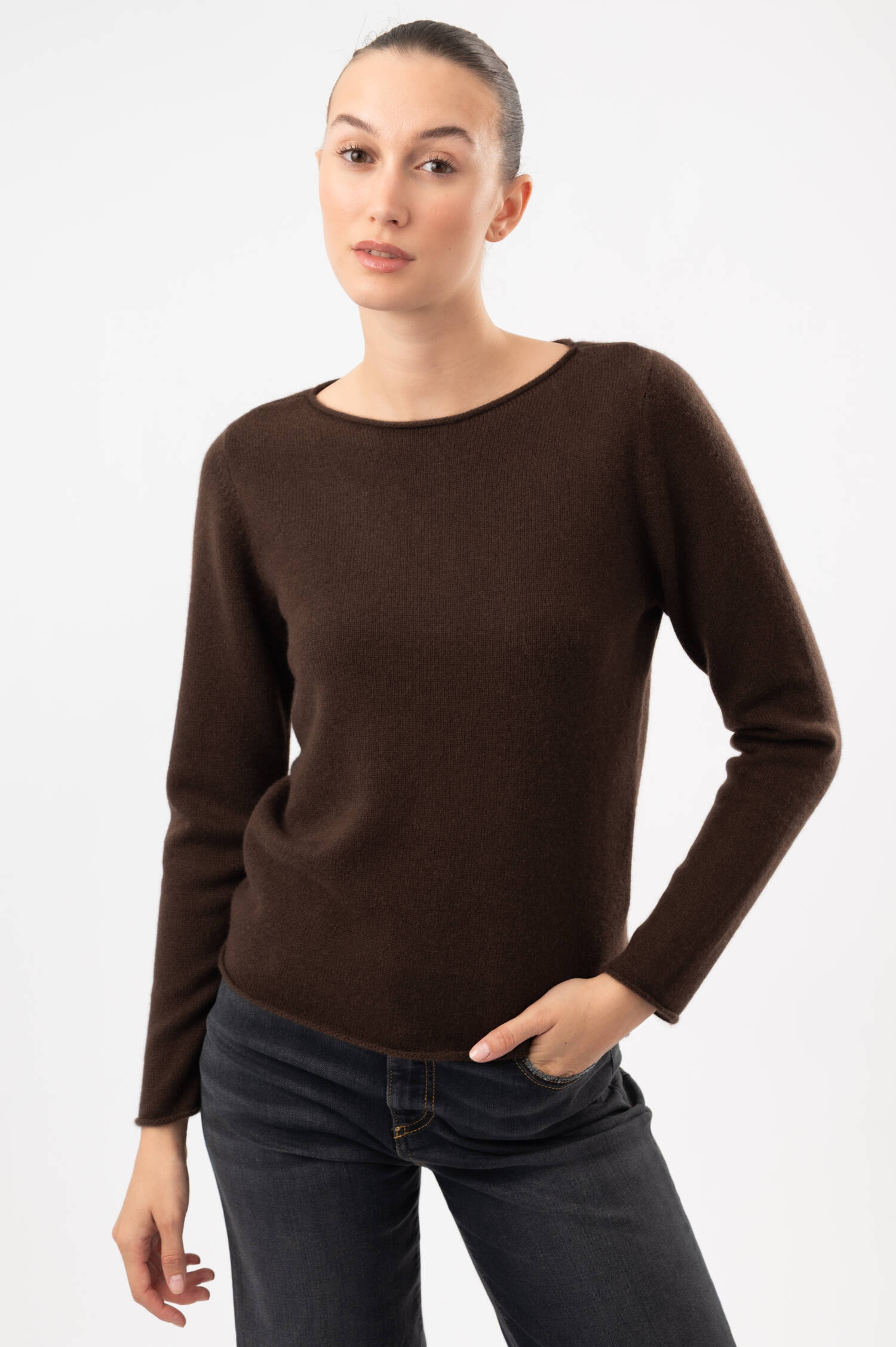 Cashmere-Pullover mit Rollsaum in Brau Cashmere-Pullover mit Rollsaum in Brau