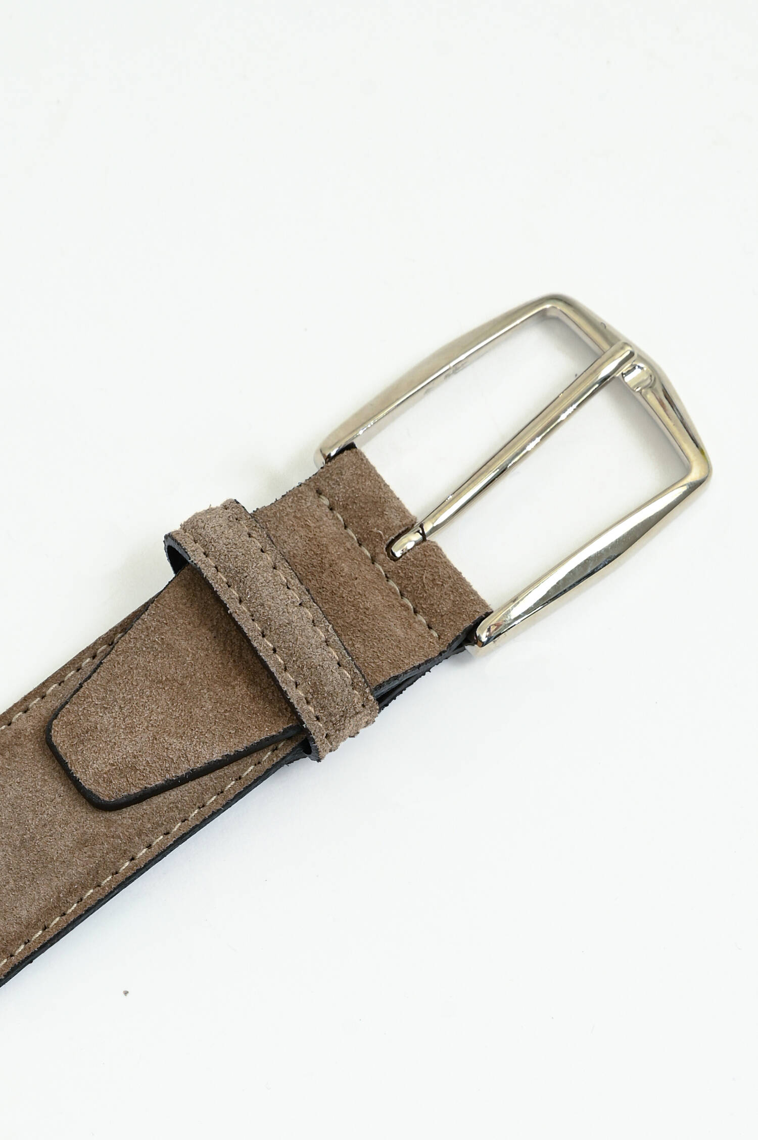 Gürtel aus Velour-Leder in Taupe Gürtel aus Velour-Leder in Taupe