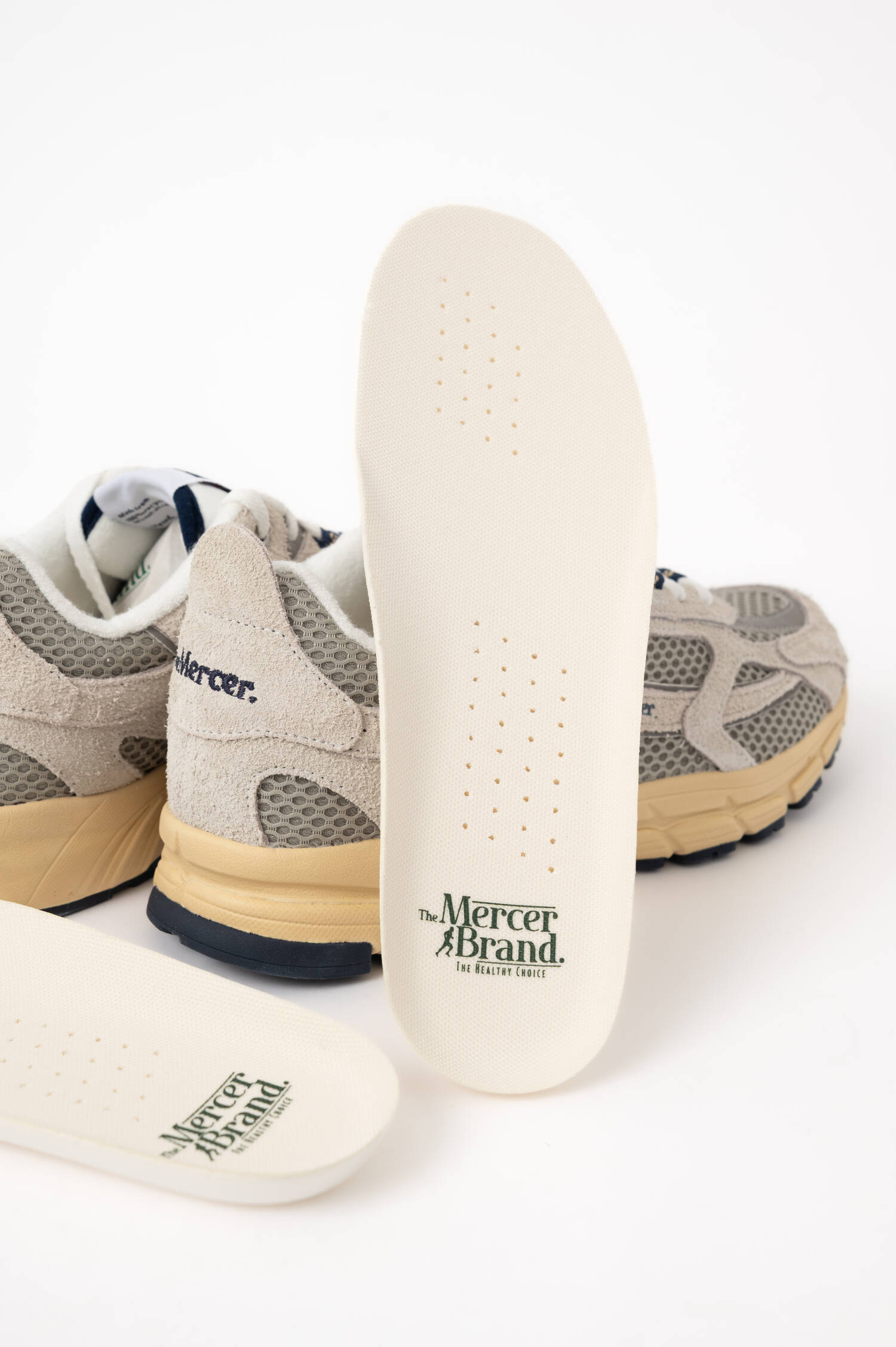 Sneaker RE-RUN AMERICANA in Beige