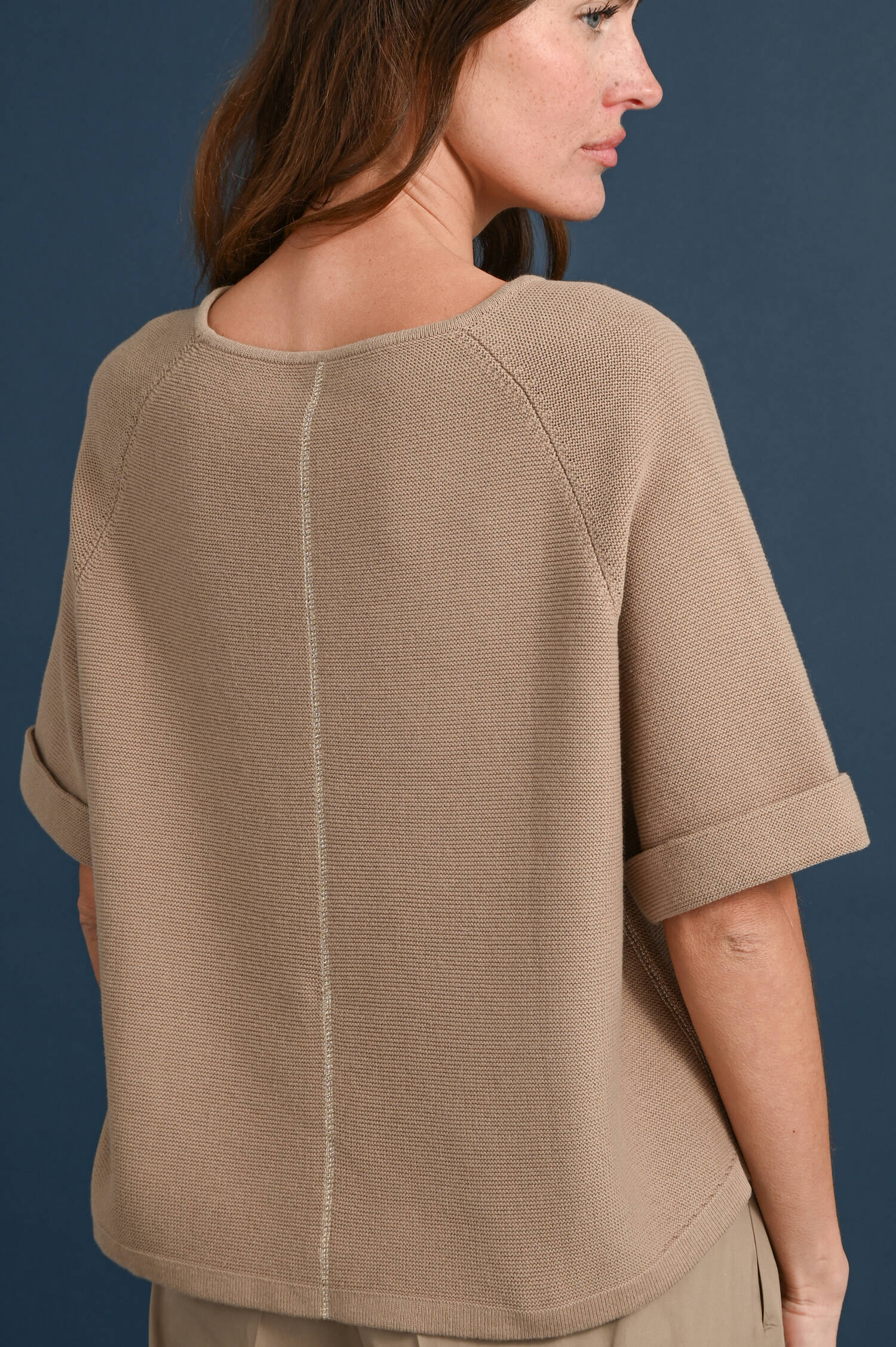 Kurzarm-Baumwollpullover in Terrabraun