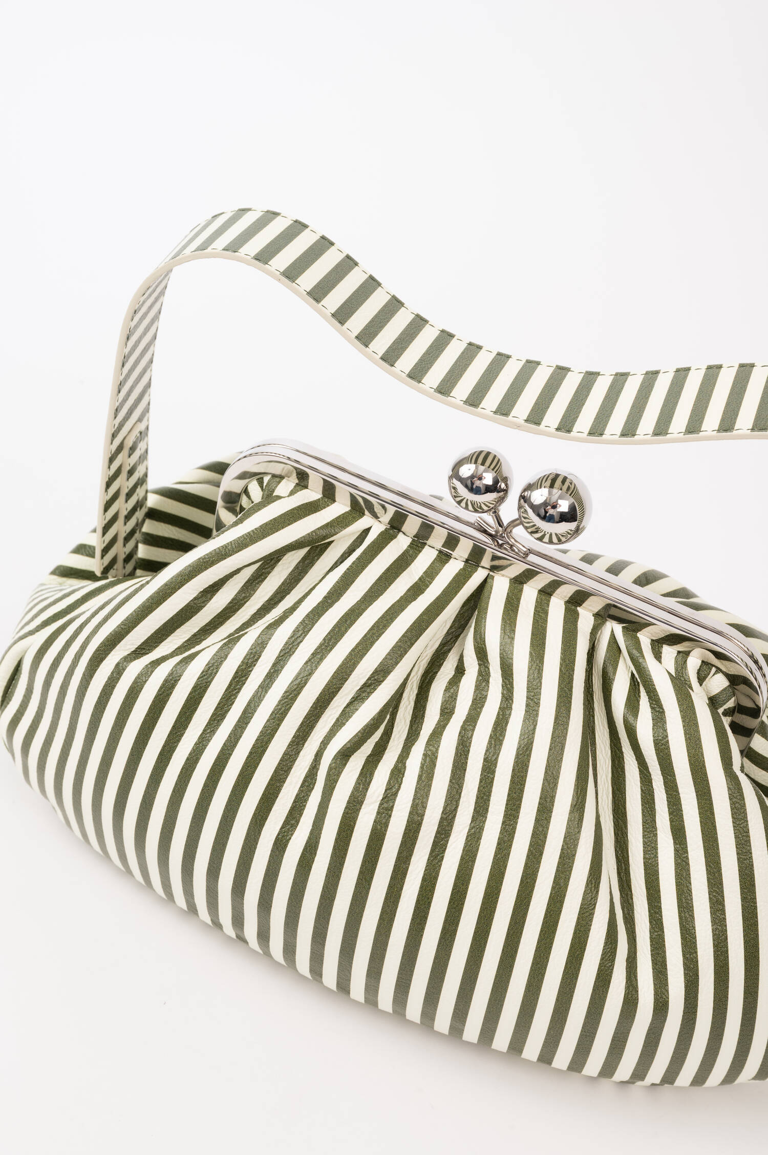 Leder Pouch PASTICCINO in Grün/Weiß