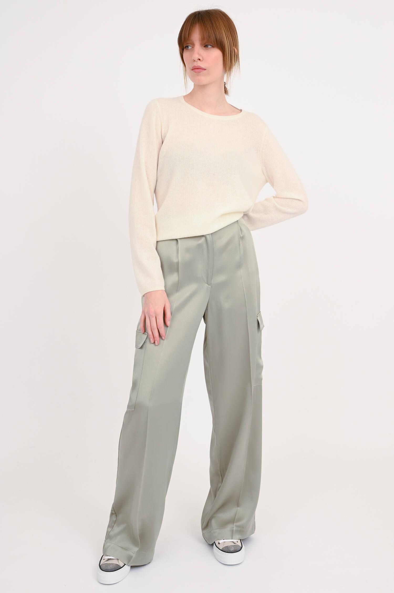 Weite Satinhose LAIKA in hellem Khaki