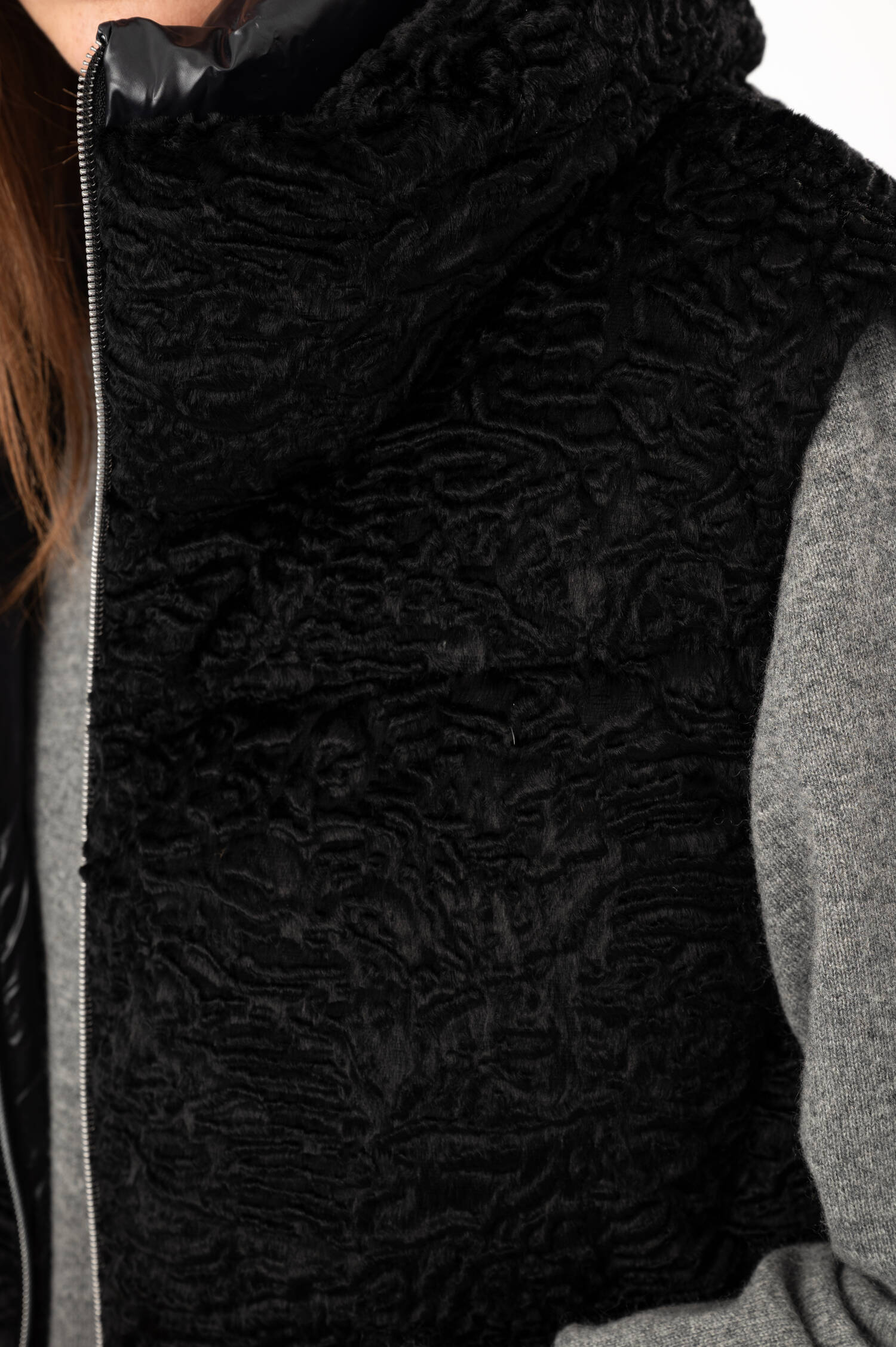 Daunengilet in Schwarz Daunengilet in Schwarz