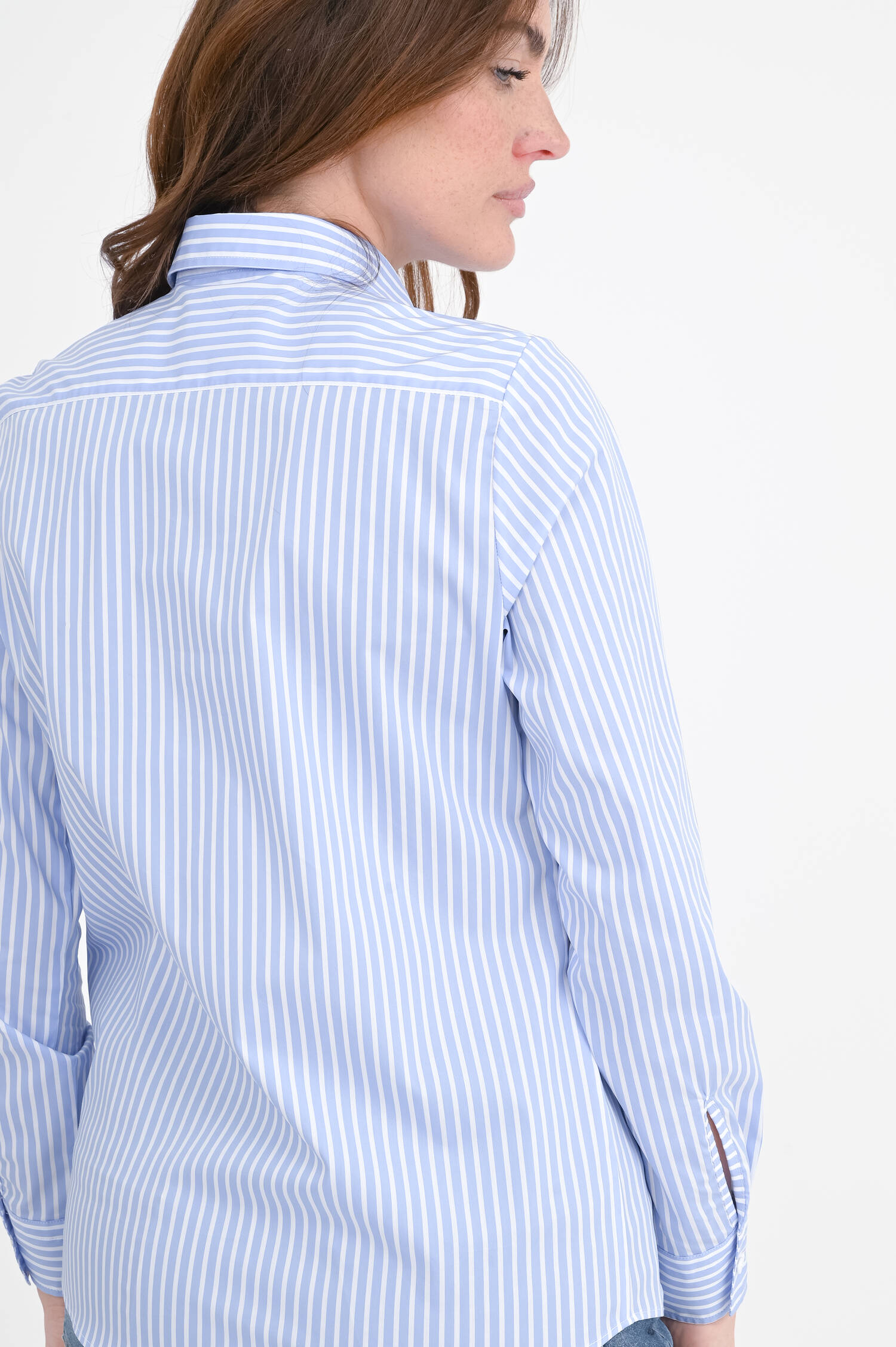 Slim Fit Bluse MAGGE in Mittelblau/Weiß