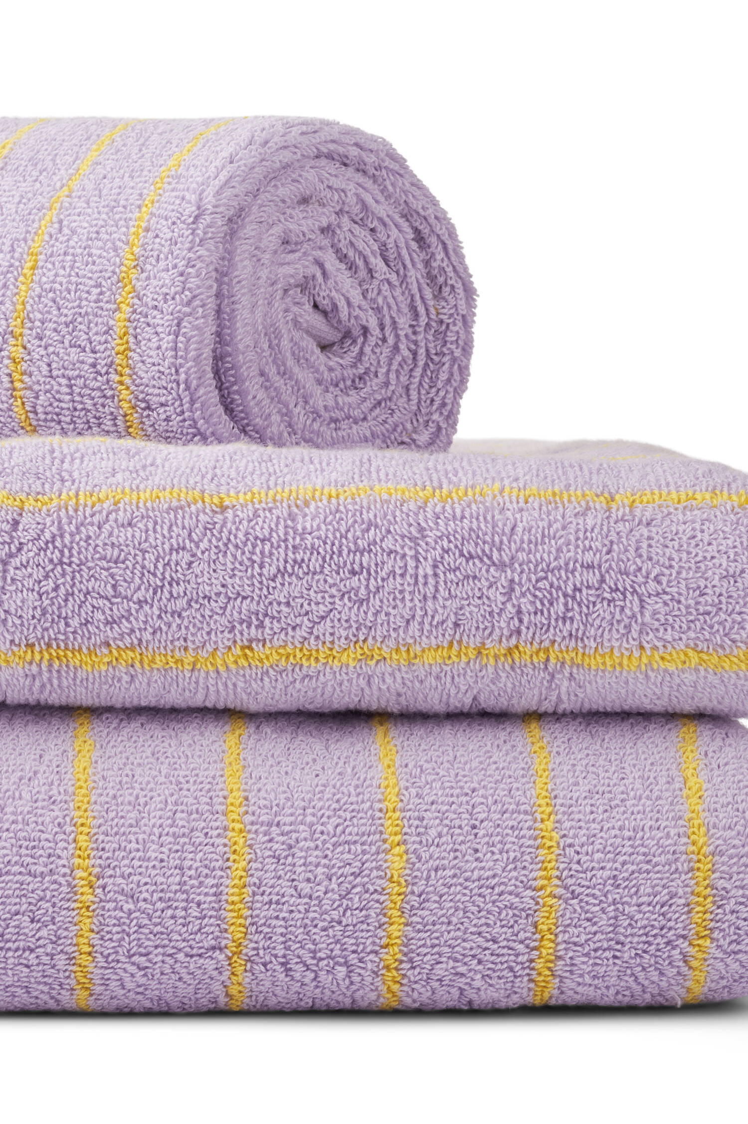Großes Frotteehandtuch NARAM in Flieder/Gelb