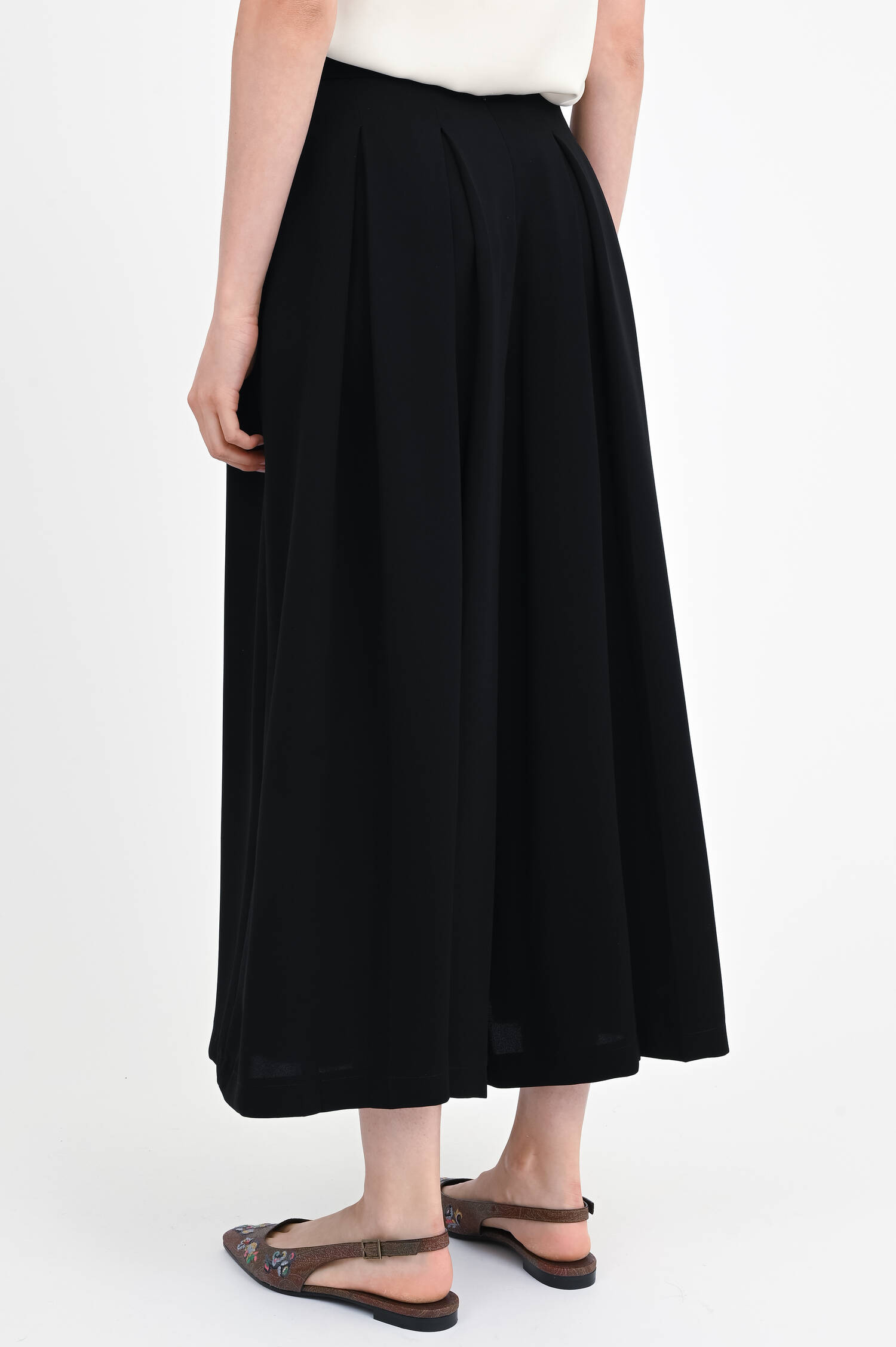 Culotte STADIO mit Kellerfalten in Schwarz