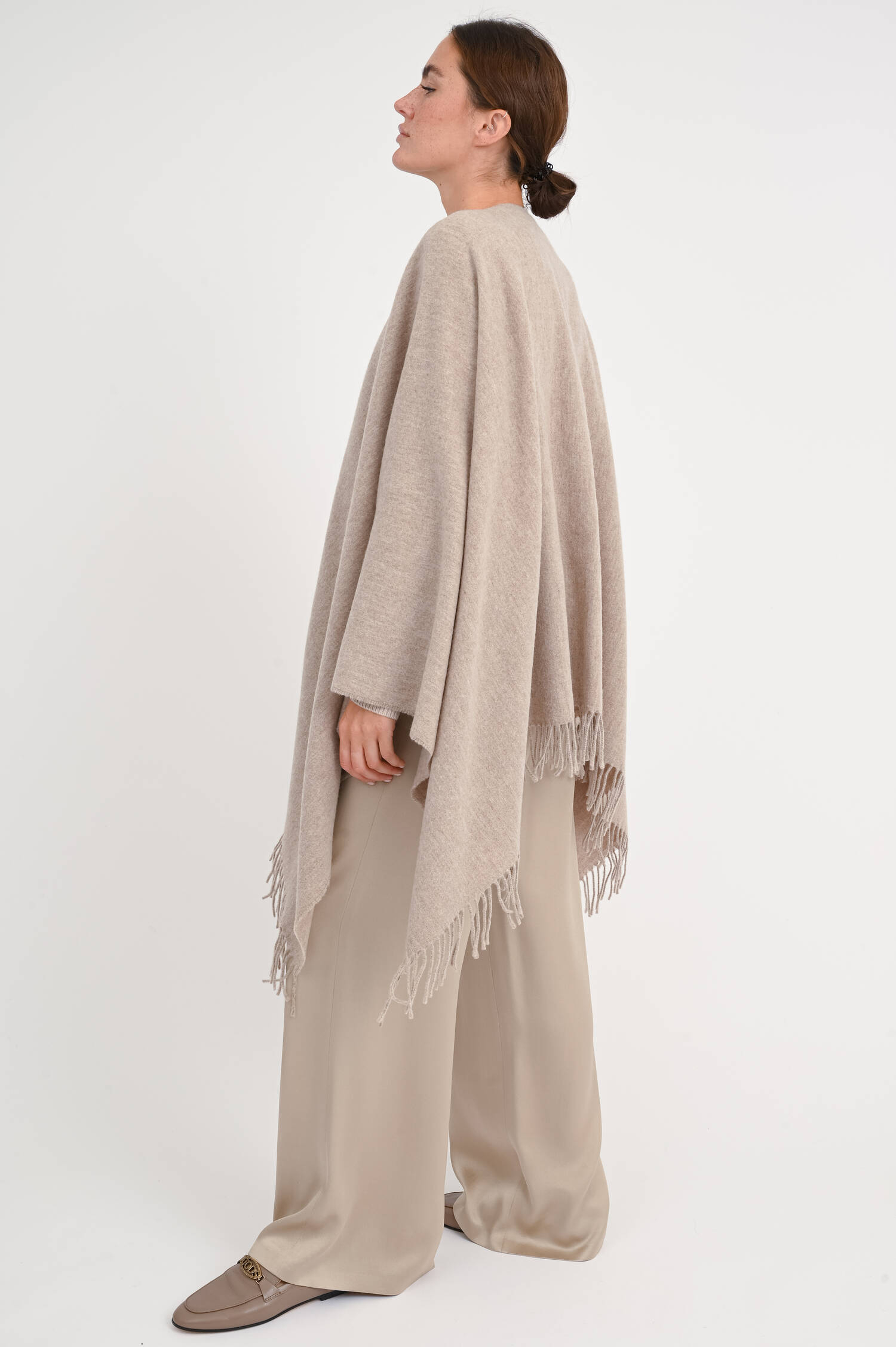 Cape MARTORA in Beige
